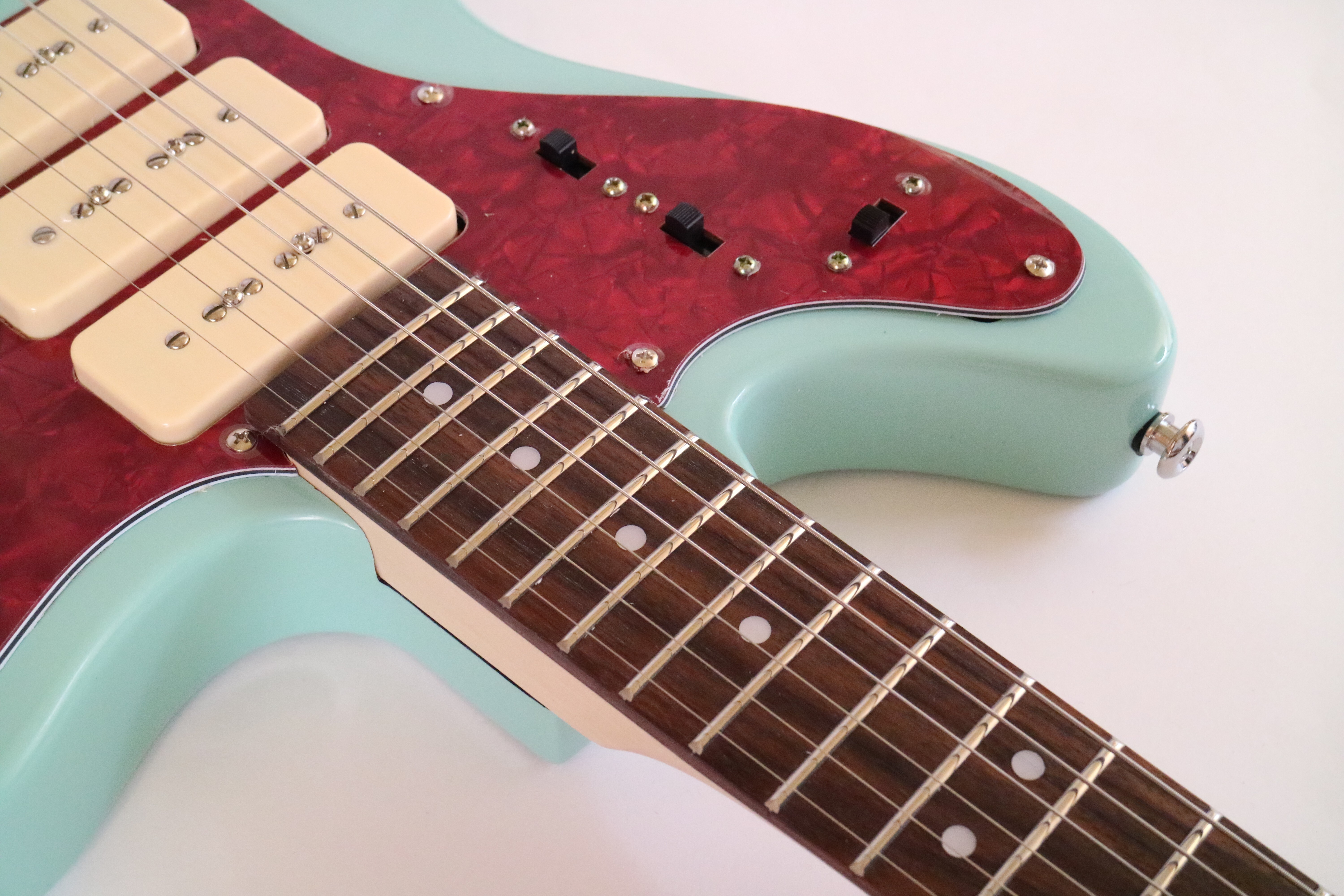 Guitarra Eléctrica Afanti Customized Basswood Body Maple Neck 6 String