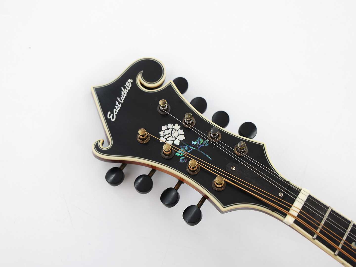 East Luthier Mandolina Sólida Arce Flameado Cola de Paloma Mástil Sunburst F