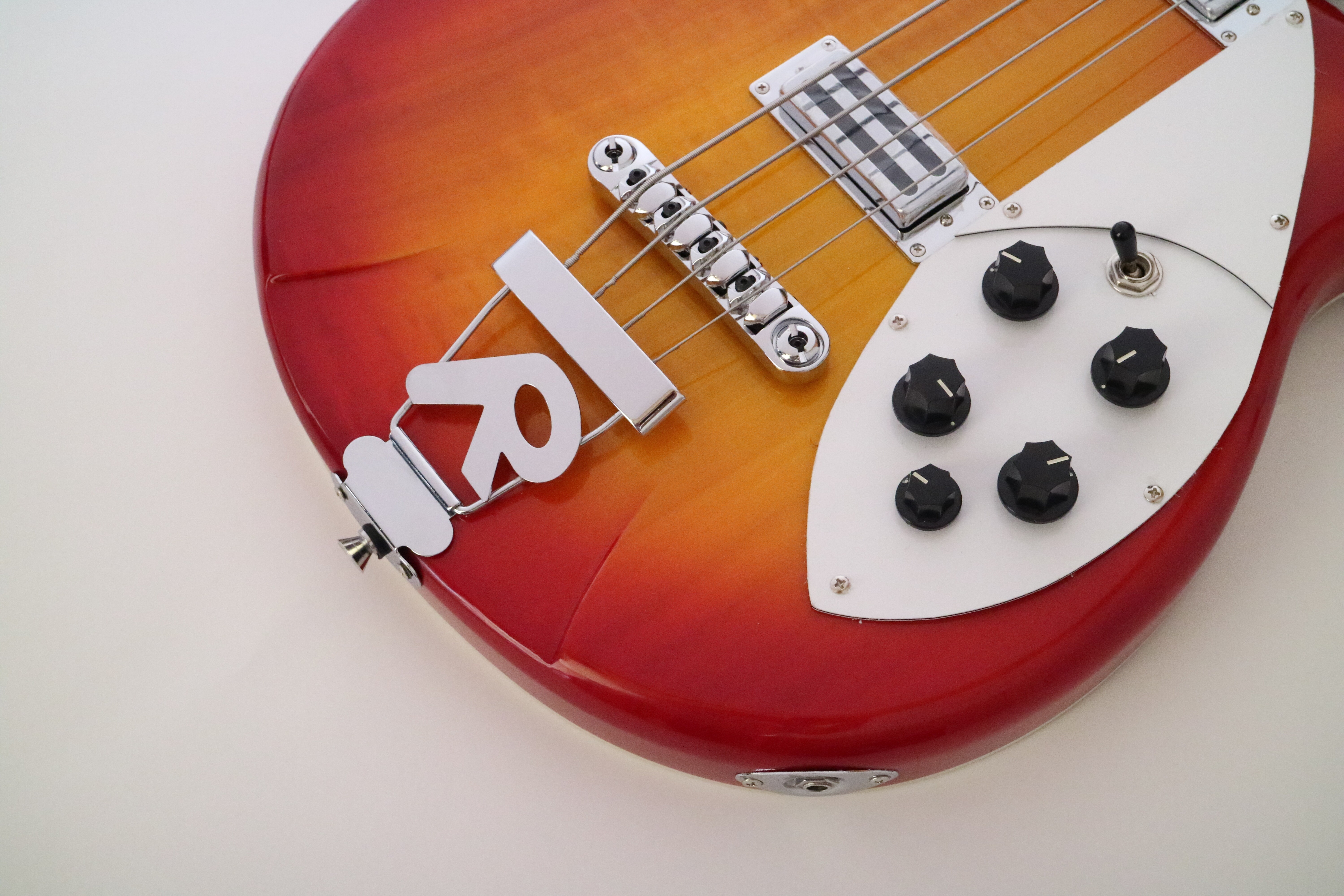 Afanti Guitarra Bajo Electrico Cuerpo Caoba Diapason Palosanto