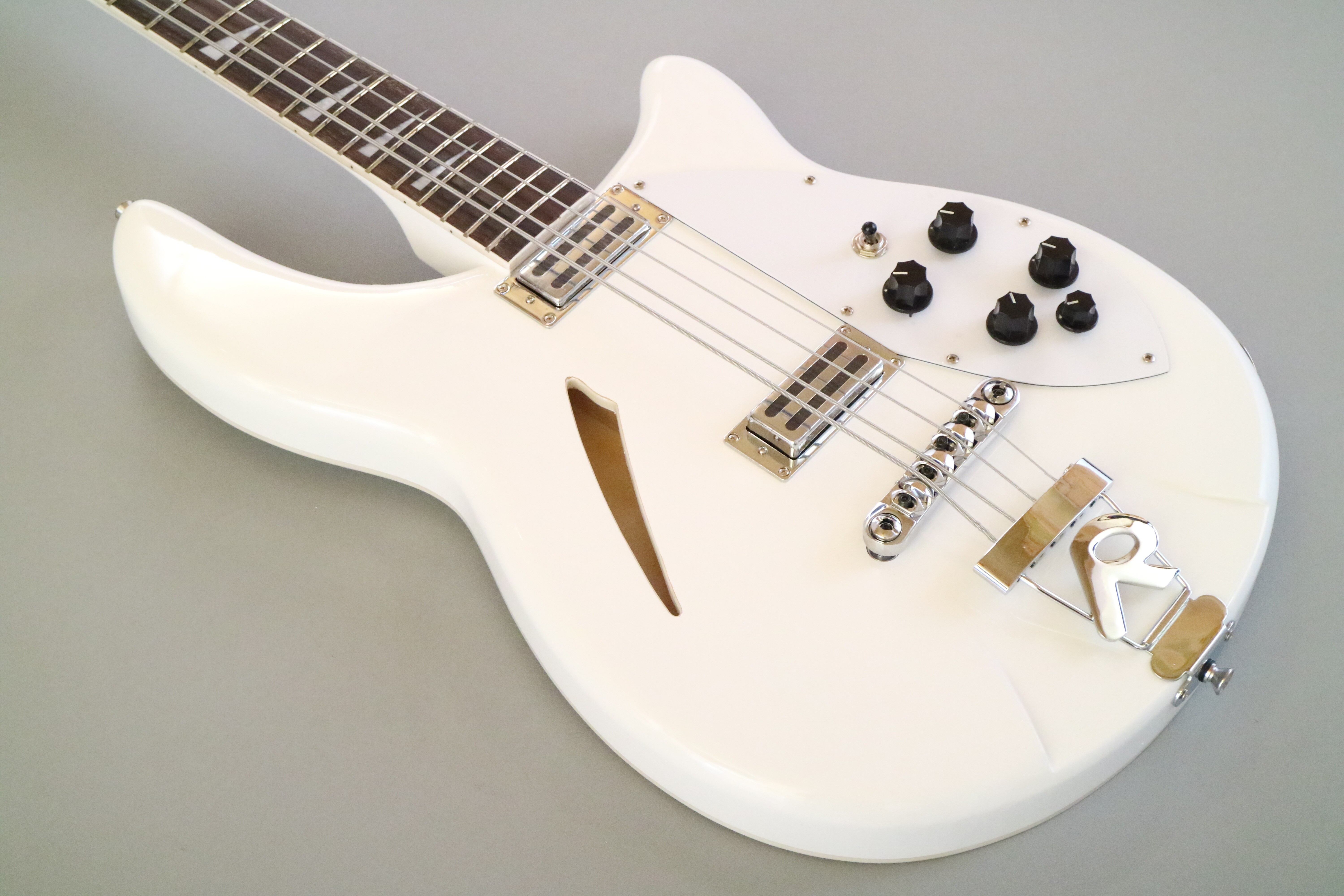 Afanti Guitarra Bajo Eléctrico 4 Cuerdas Diapasón Palosanto