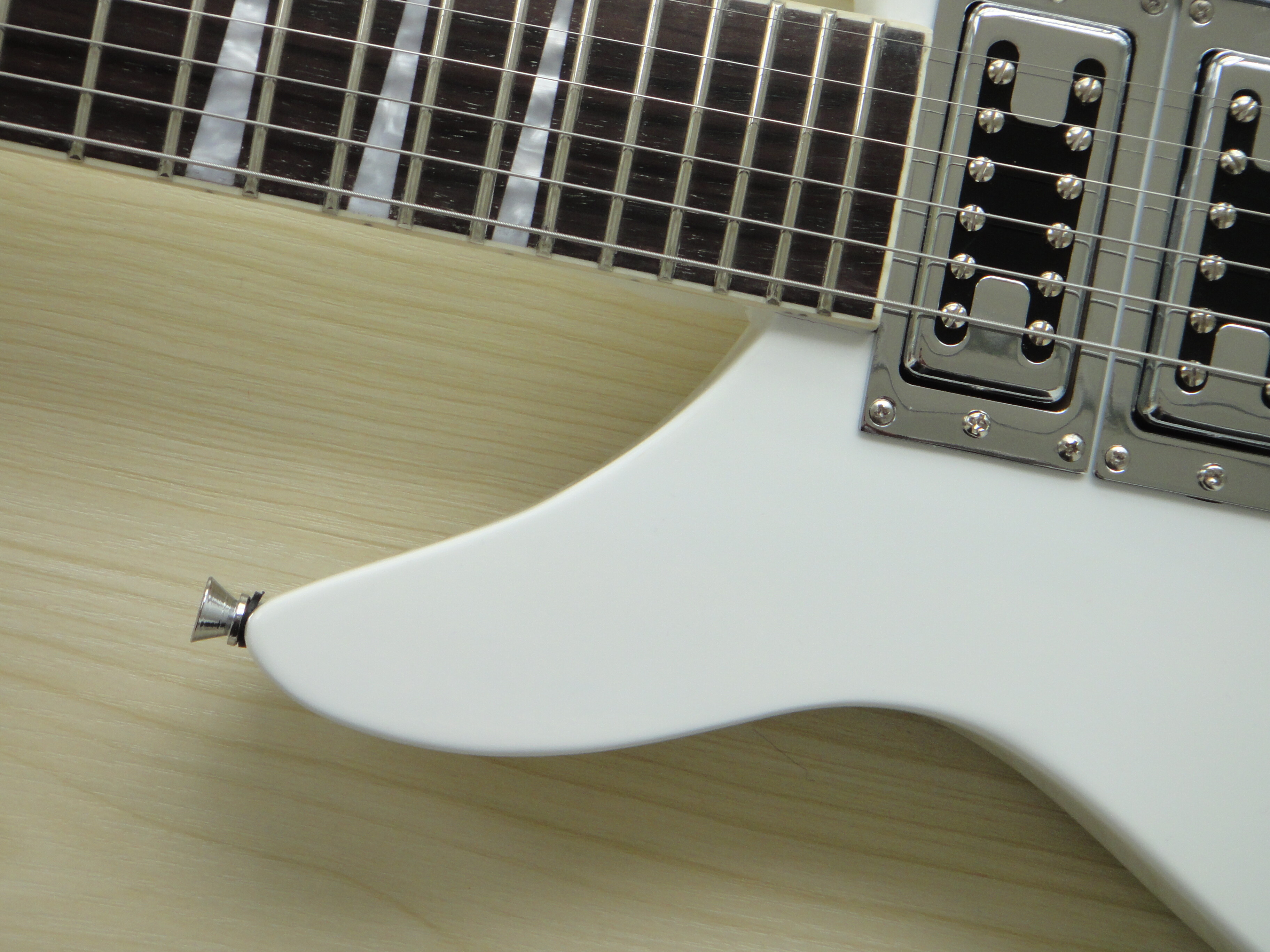 Guitarra Eléctrica Afanti Mahogany Neck Set In