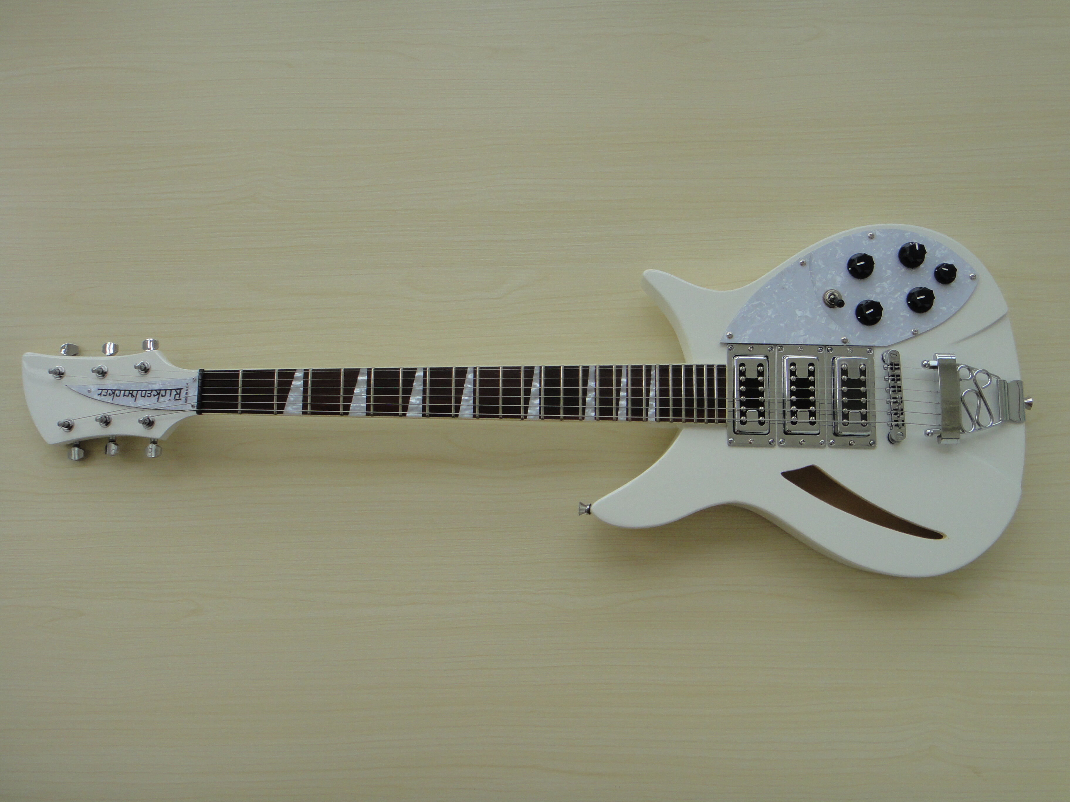 Guitarra Eléctrica Afanti Customized Set In Mahogany Neck