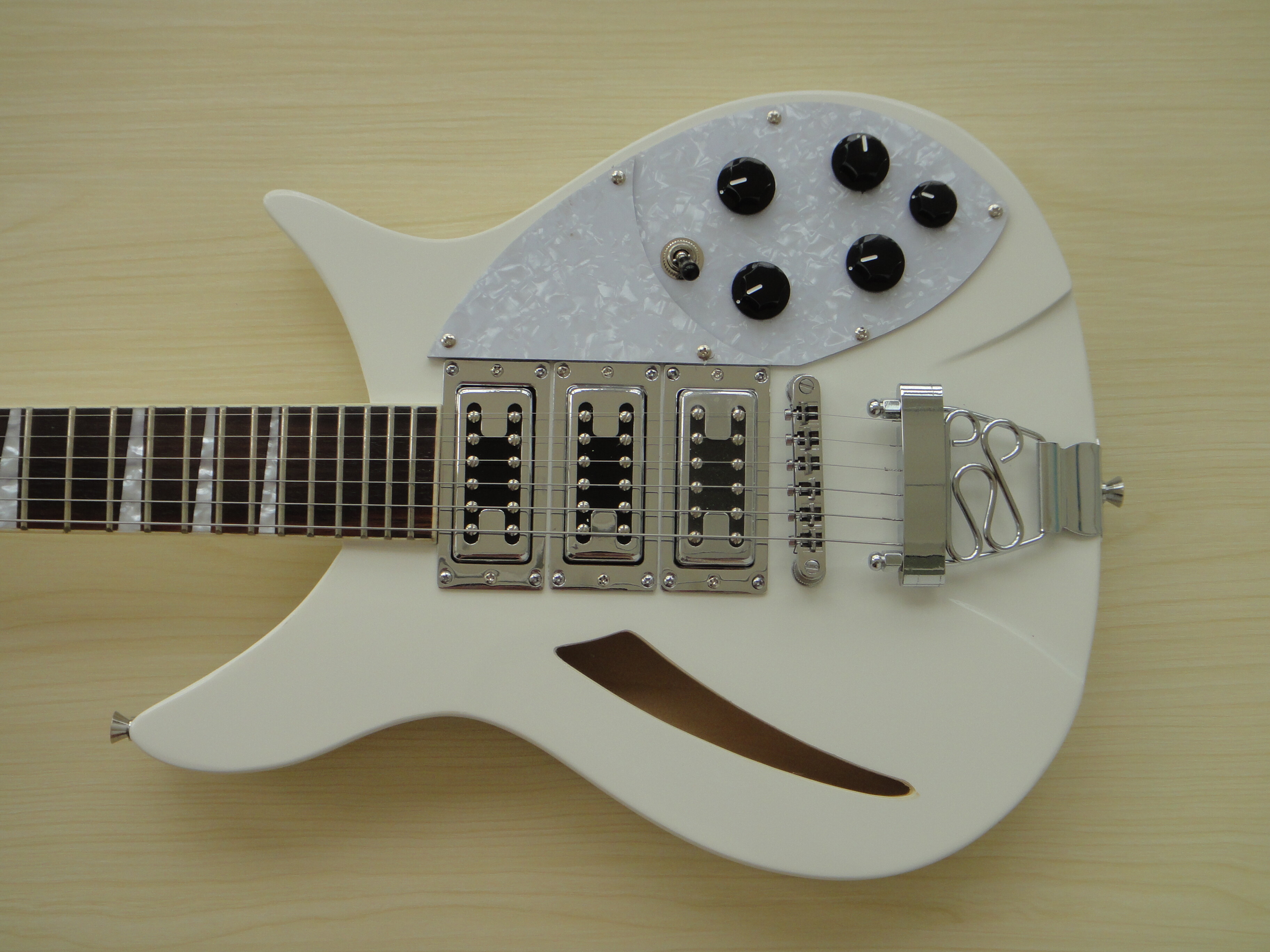 Guitarra Eléctrica Afanti Customized Set In Mahogany Neck