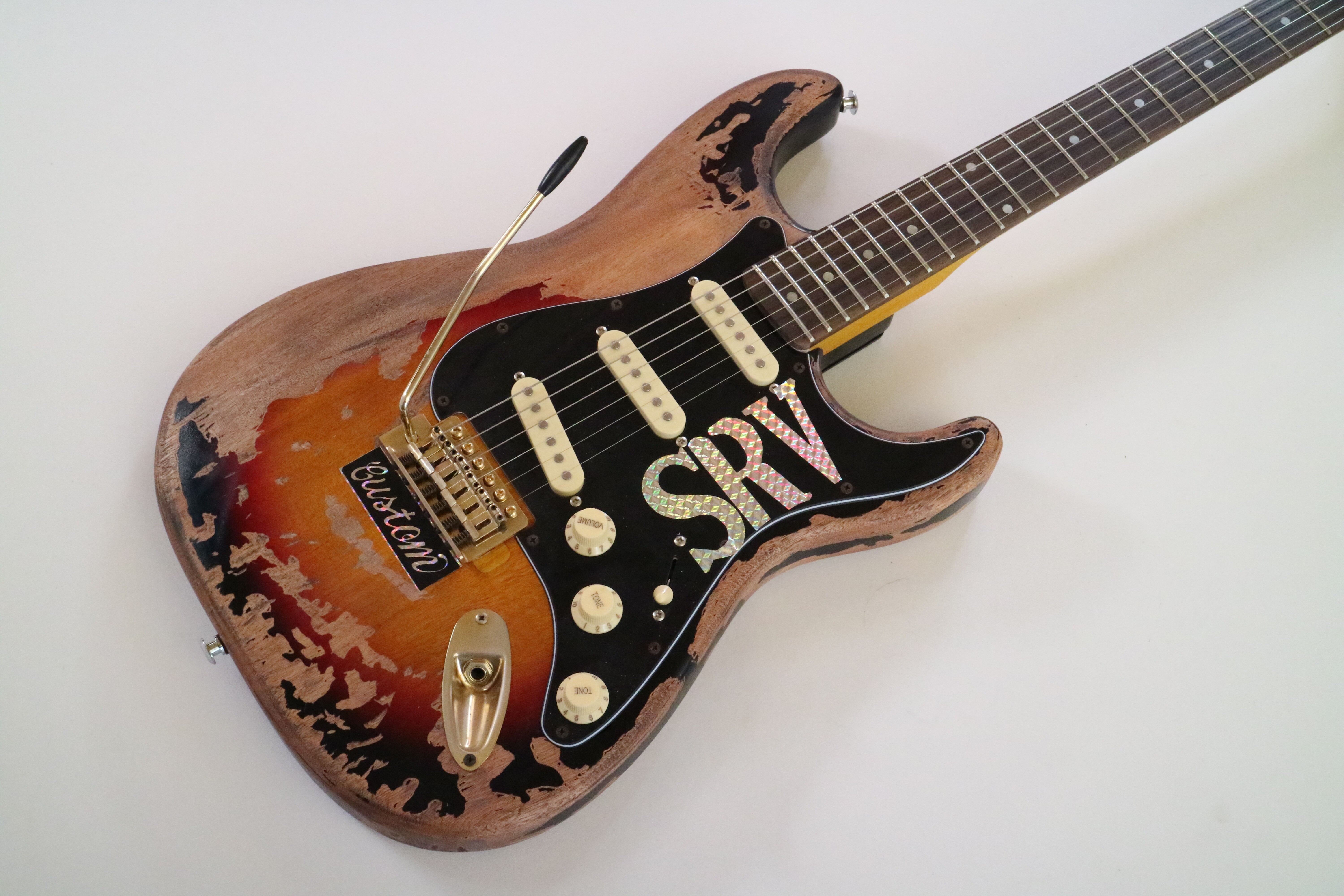 Guitarra Eléctrica Afanti Bolt On Maple Neck