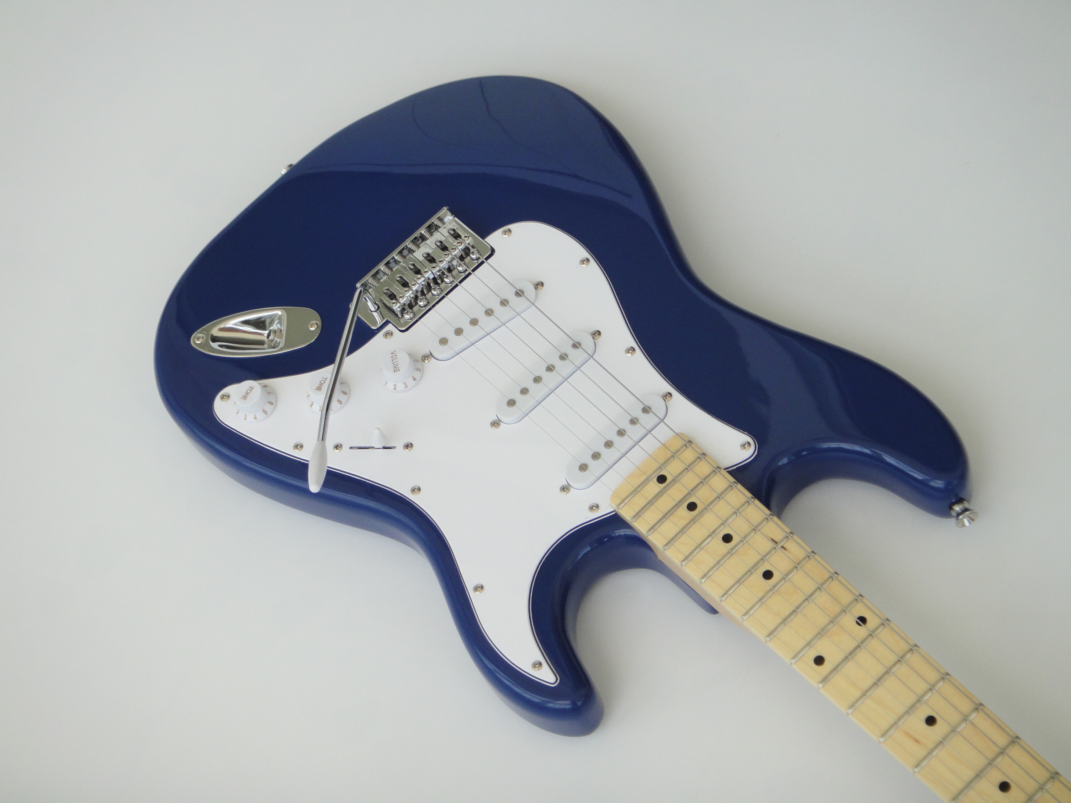 Afanti Guitarra Eléctrica Personalizada 21 Trastes Cuerpo Tilo