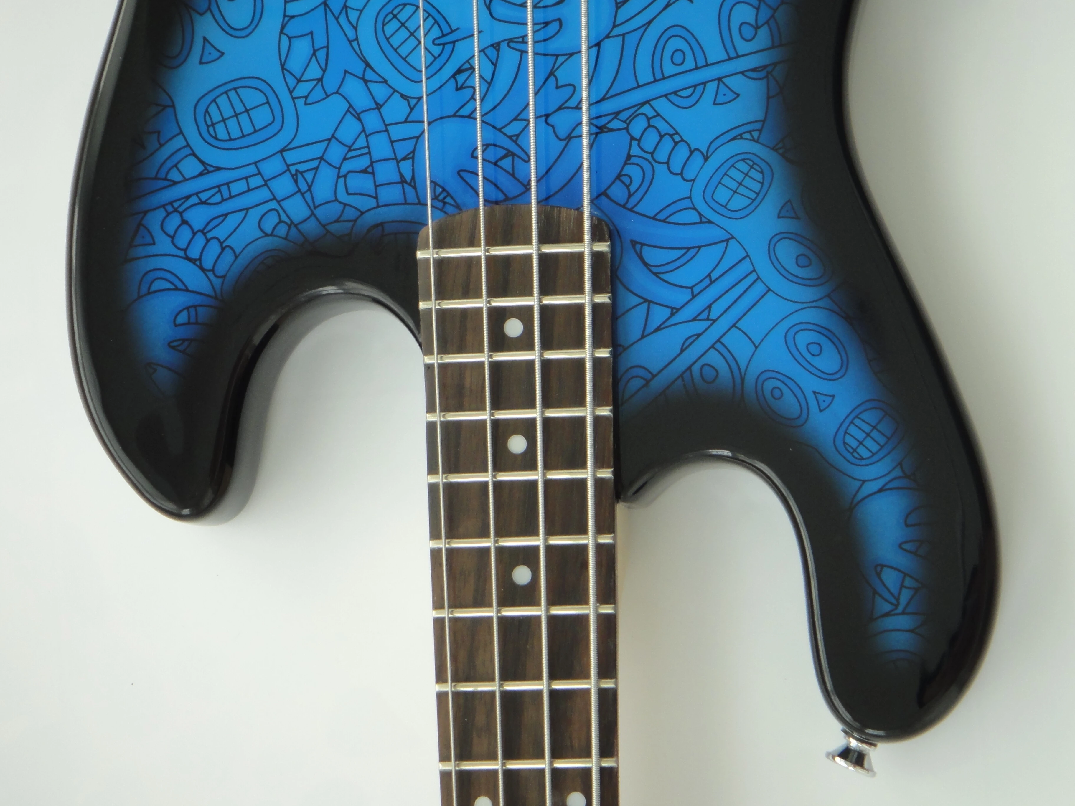Guitarra Bajo Eléctrico Afanti Customized Maple Neck