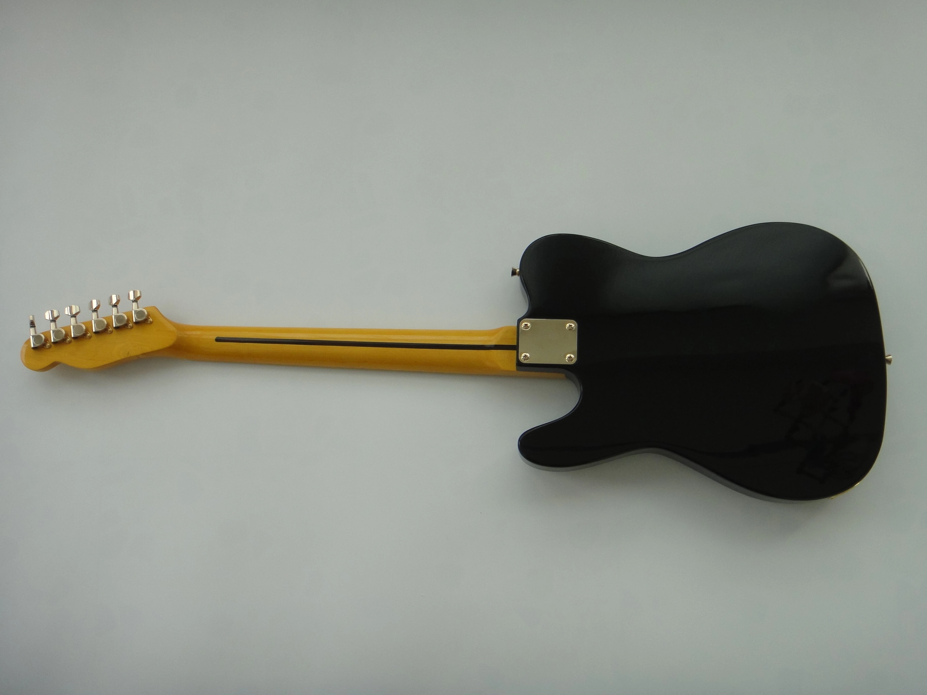 Guitarra Eléctrica Afanti Customized Cuerpo Caoba Diapasón Arce