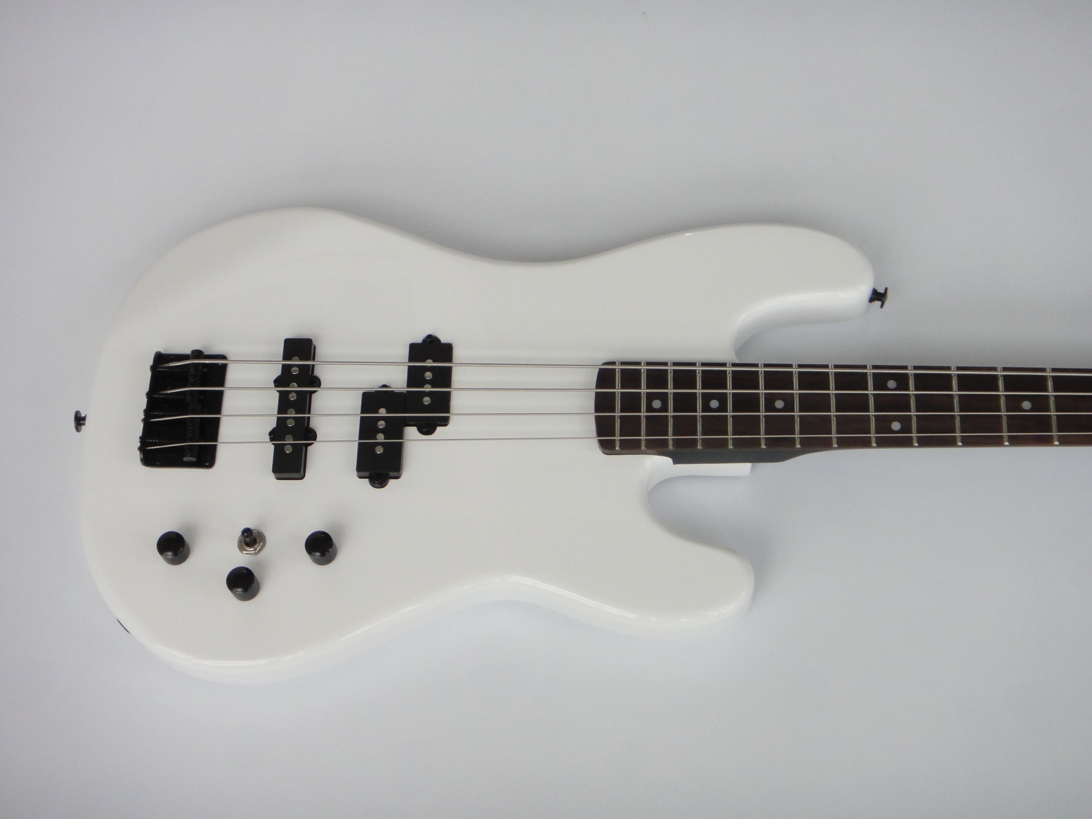 Afanti Guitarra Bajo Eléctrico 4 Cuerdas Bolt On Mástil Caoba