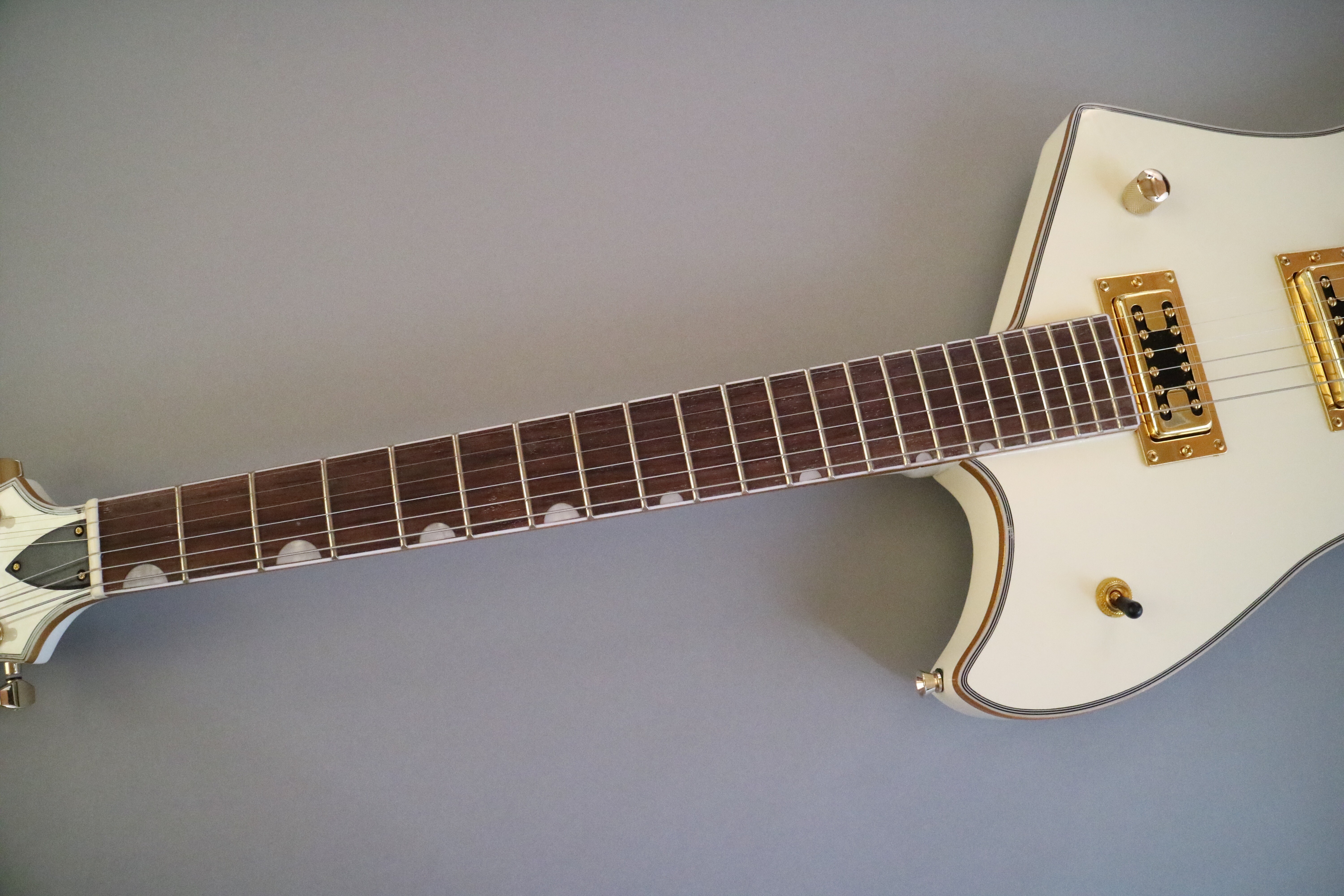 Guitarra Eléctrica Afanti Customized 22 Frets Set In Mahogany Neck