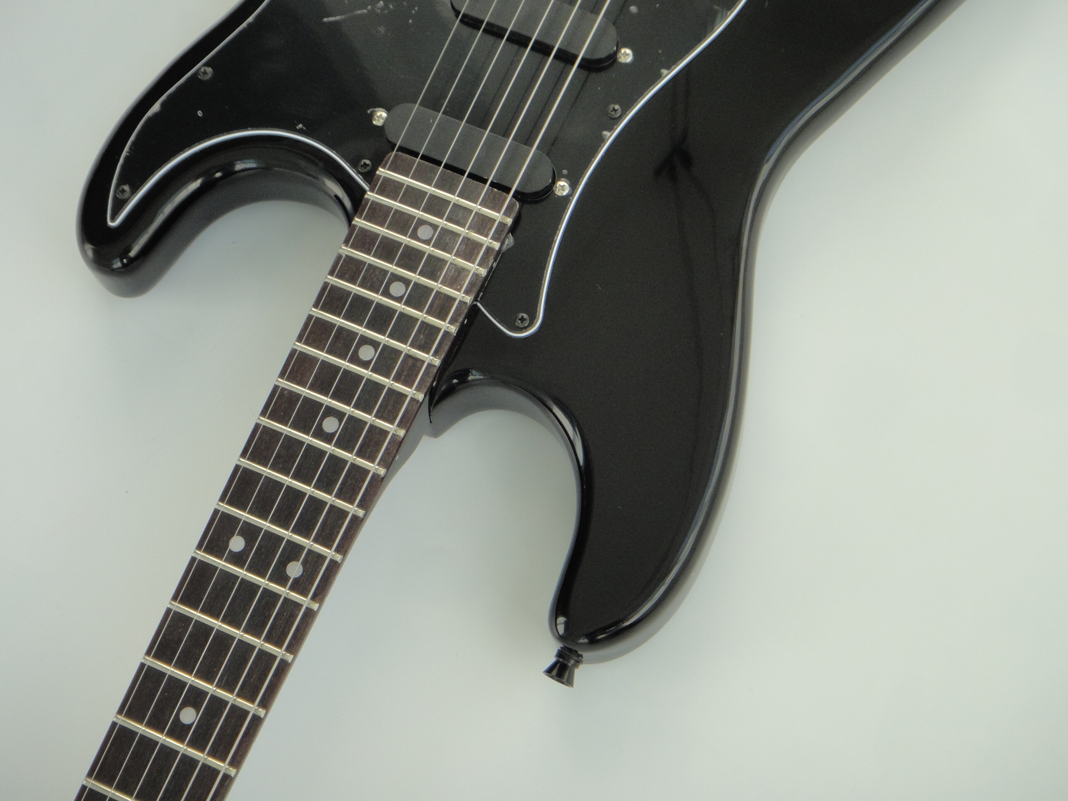 Guitarra Eléctrica Afanti Customized Ancient SSS Pickups Cuerpo Caoba Negro