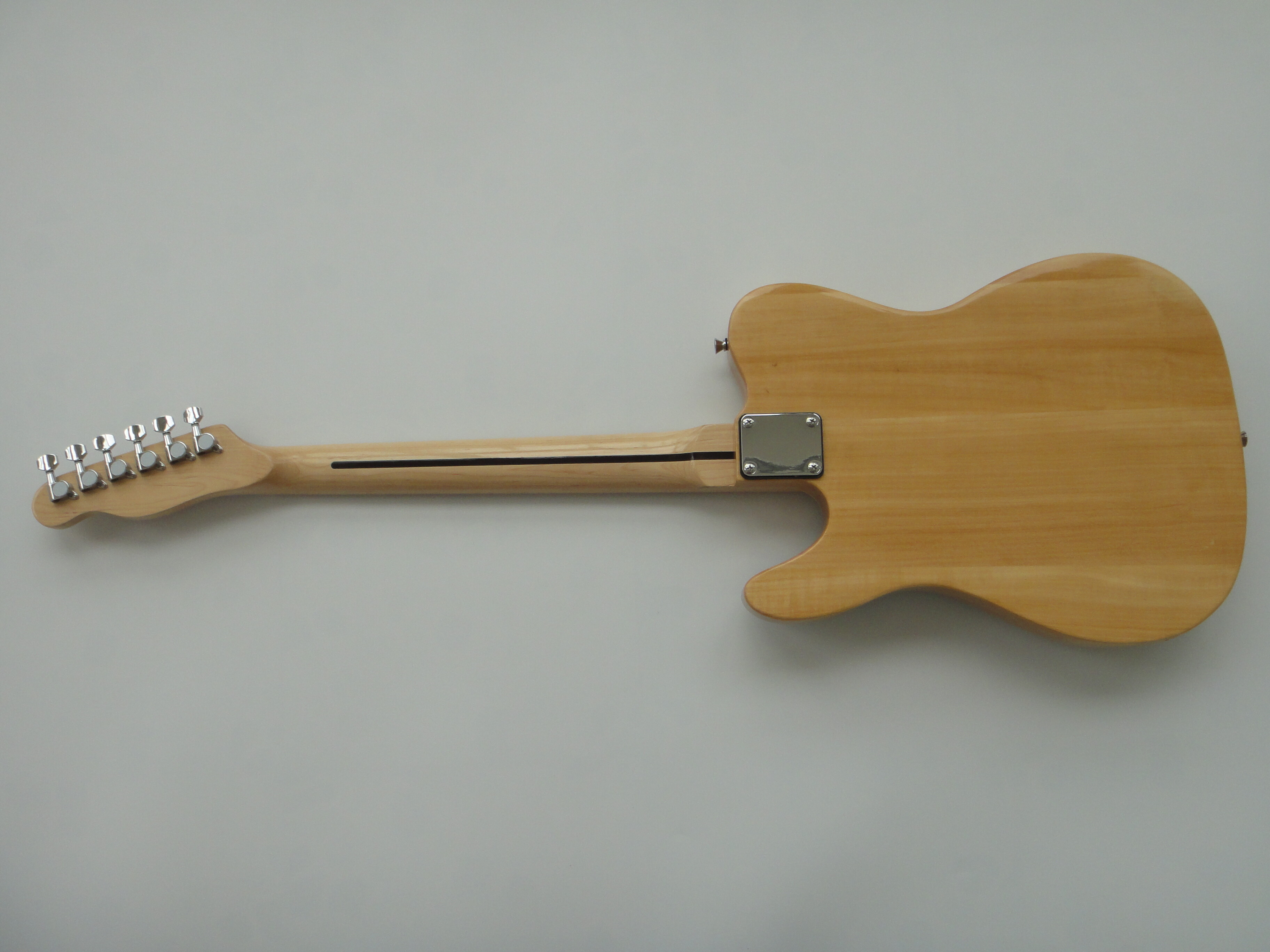 Guitarra Eléctrica Afanti Cuerpo Arce Semi Hueco