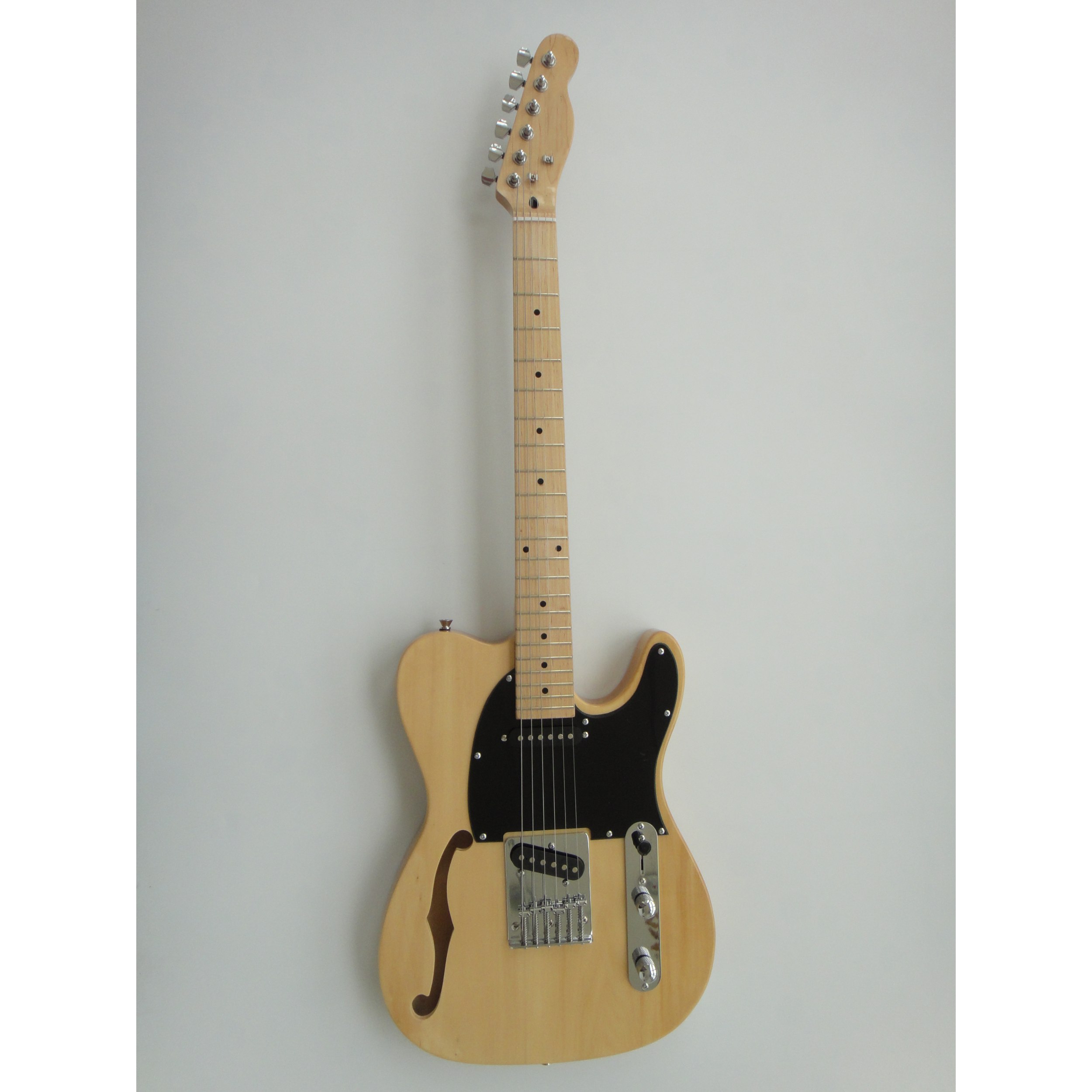 Guitarra Eléctrica Afanti Cuerpo Arce Semi Hueco