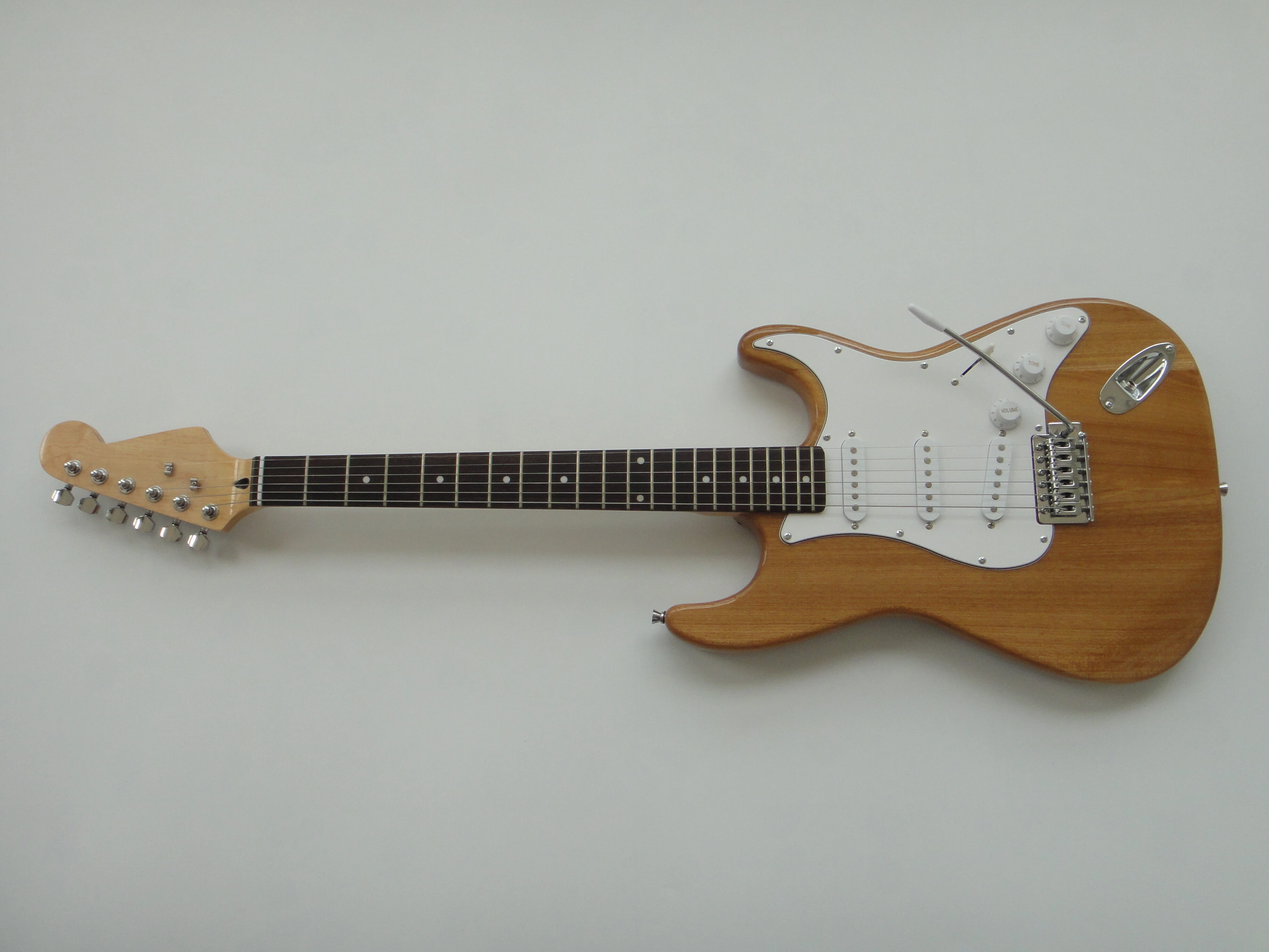 Afanti Guitarra Eléctrica ST con Mástil de Arce Atornillado Personalizada