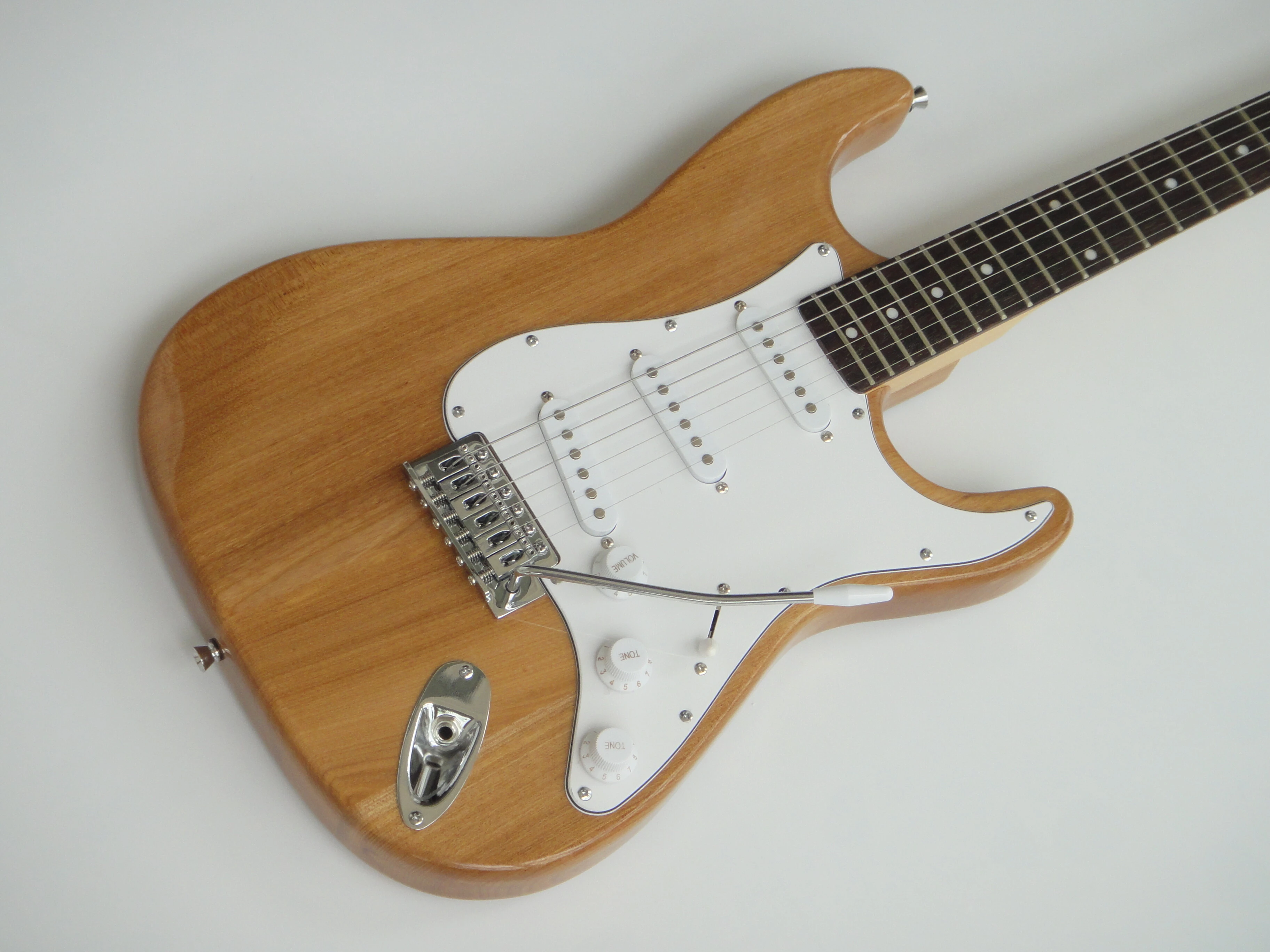 Afanti Guitarra Eléctrica ST con Mástil de Arce Atornillado Personalizada