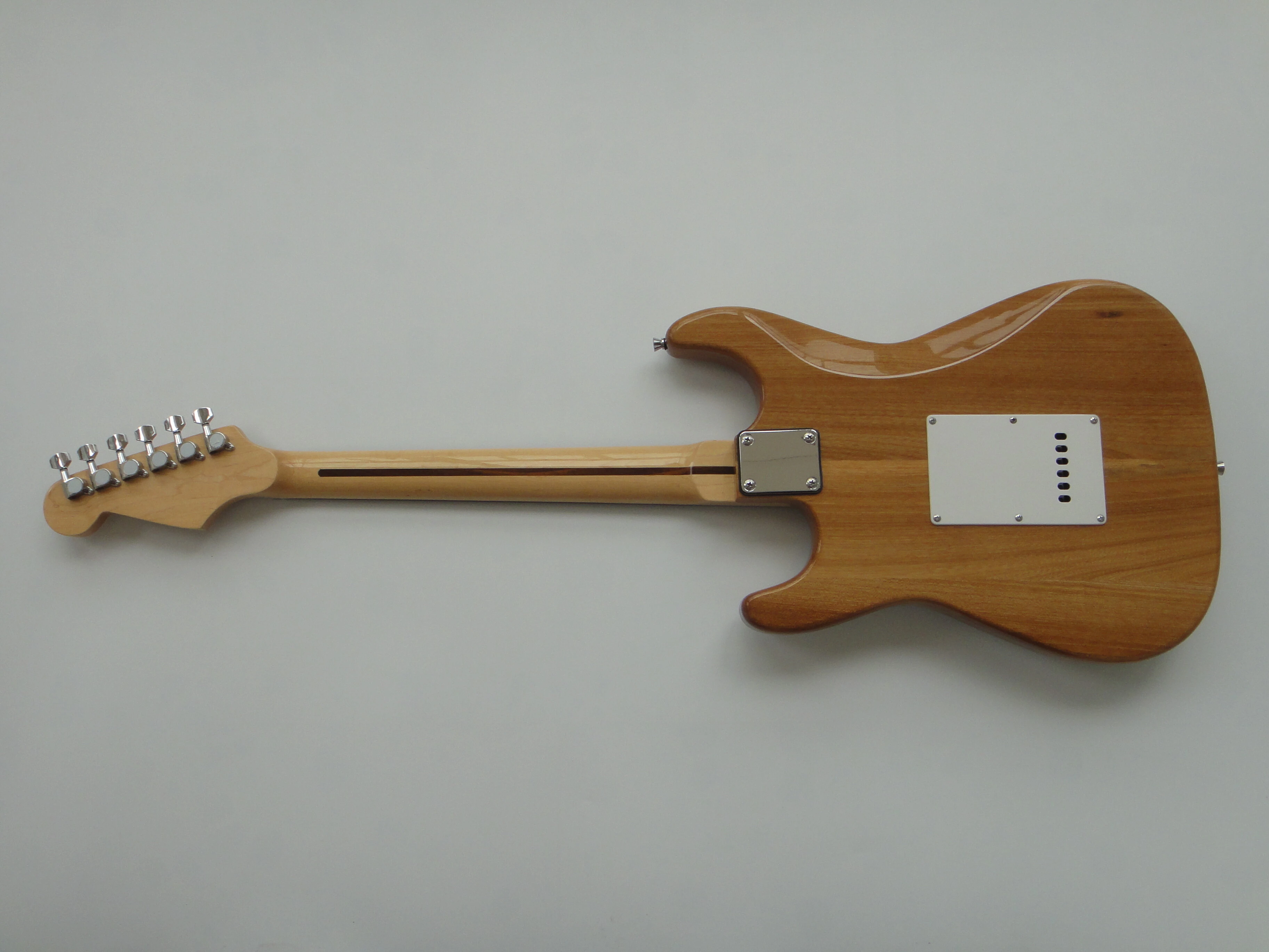 Afanti Guitarra Eléctrica ST con Mástil de Arce Atornillado Personalizada