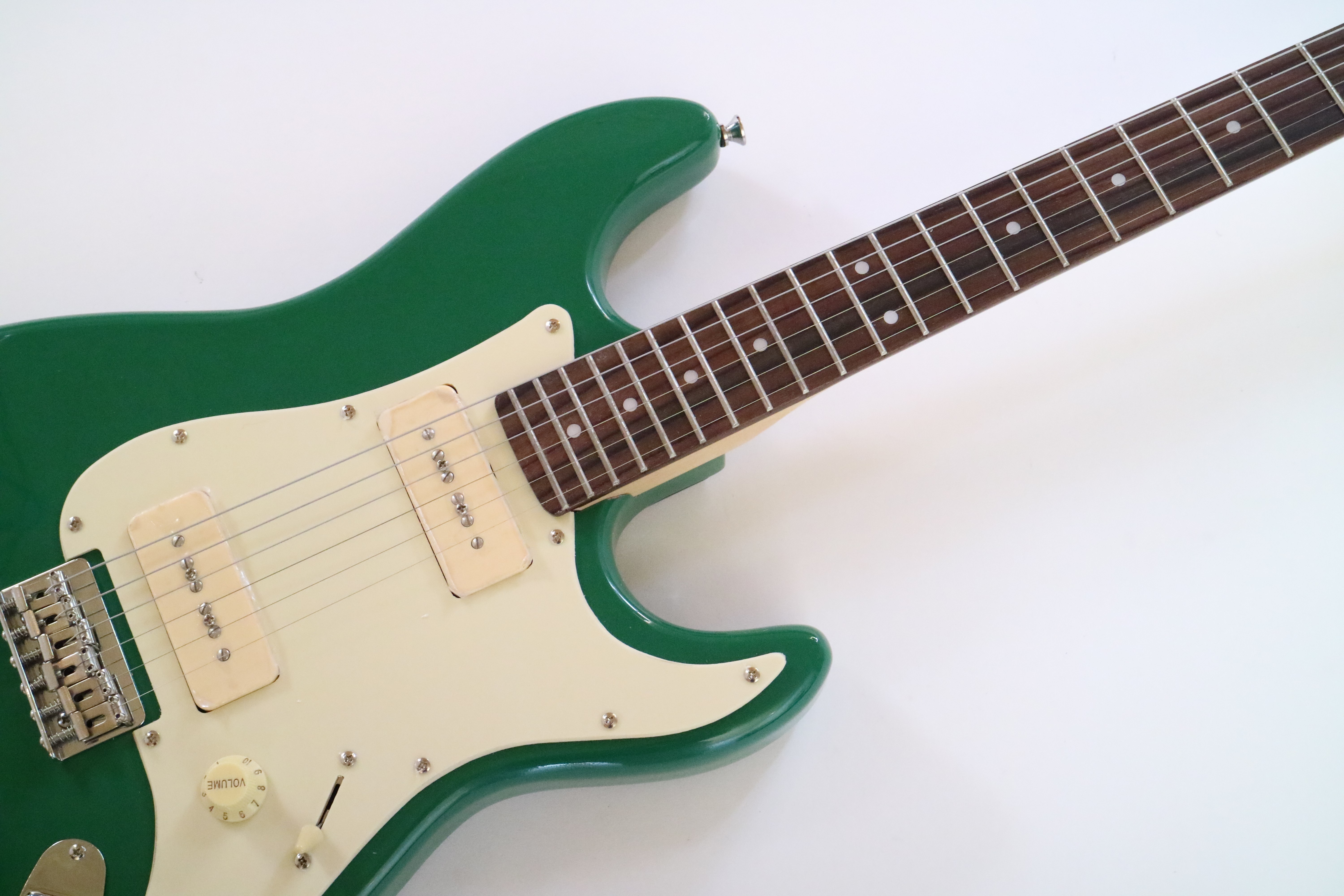 Afanti Guitarra Eléctrica ST con Mástil de Arce Atornillado