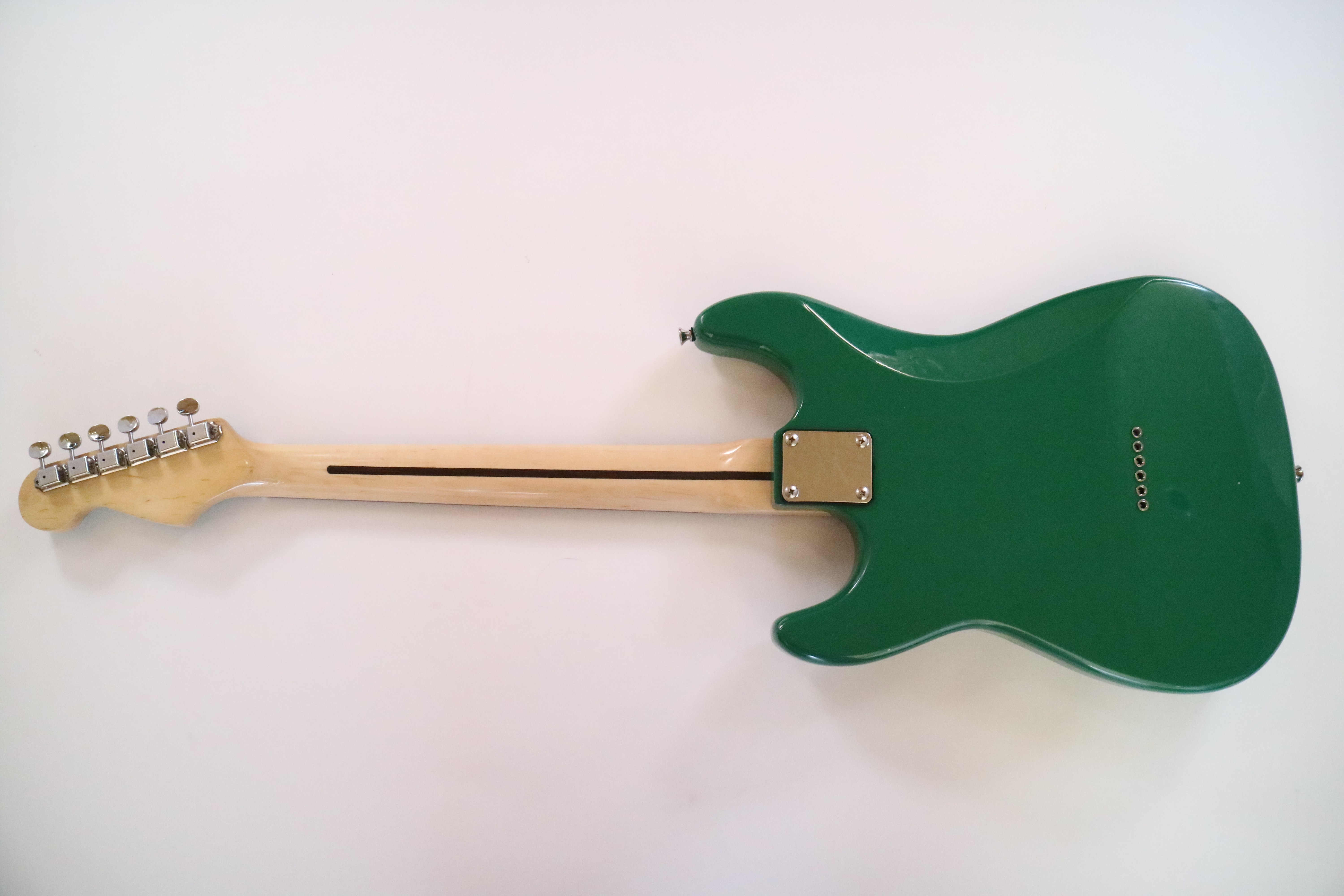 Afanti Guitarra Eléctrica ST con Mástil de Arce Atornillado