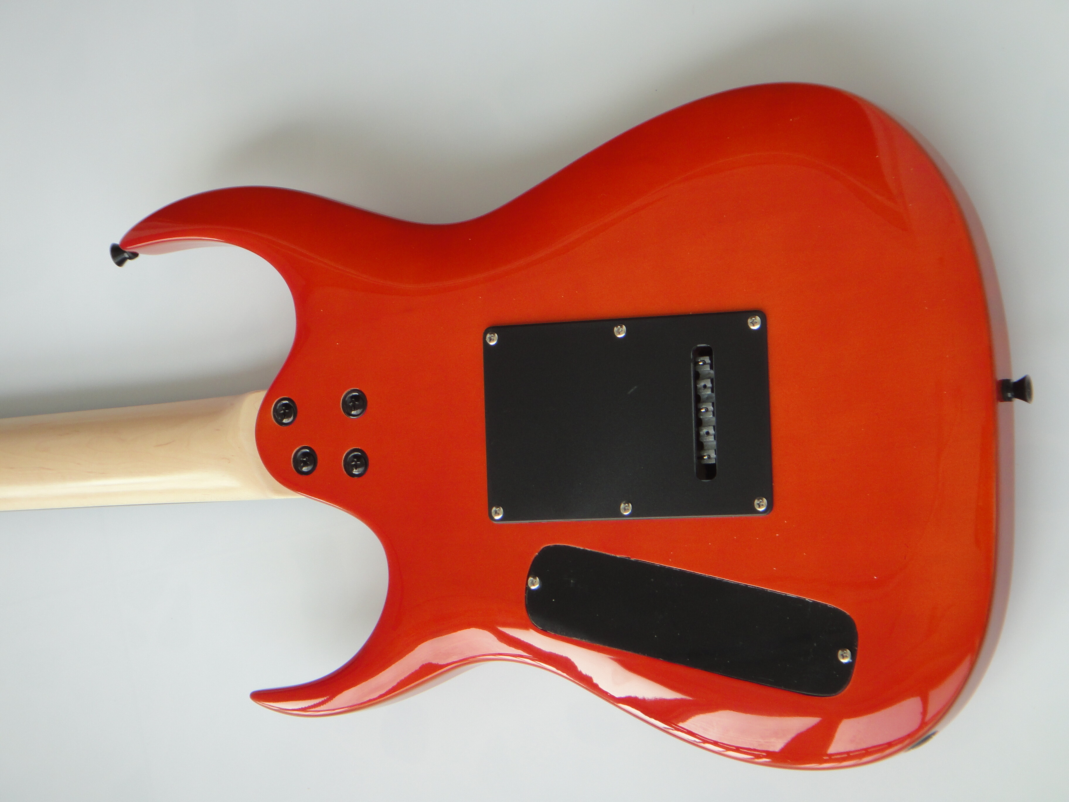 Guitarra eléctrica Afanti de caoba con chapa de arce acolchado