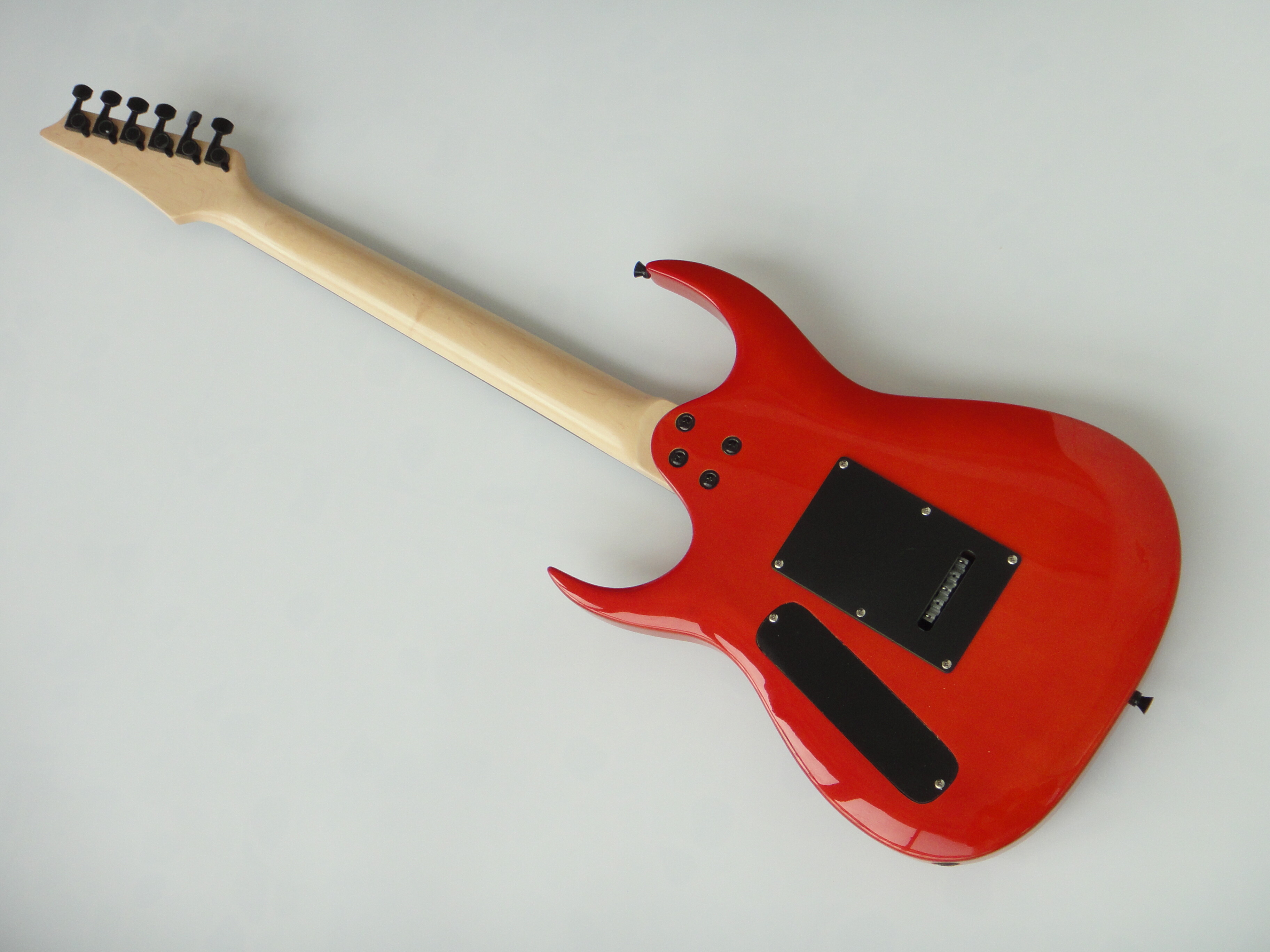 Guitarra eléctrica Afanti de caoba con chapa de arce acolchado