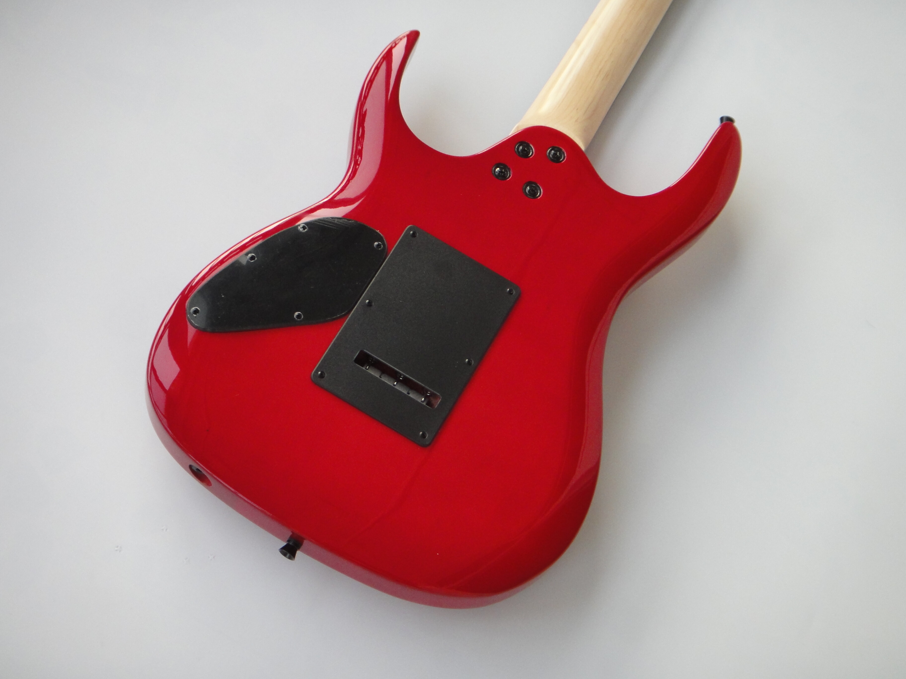 Afanti Guitarra Eléctrica Personalizada con Cuerpo de Caoba y Mástil de Arce