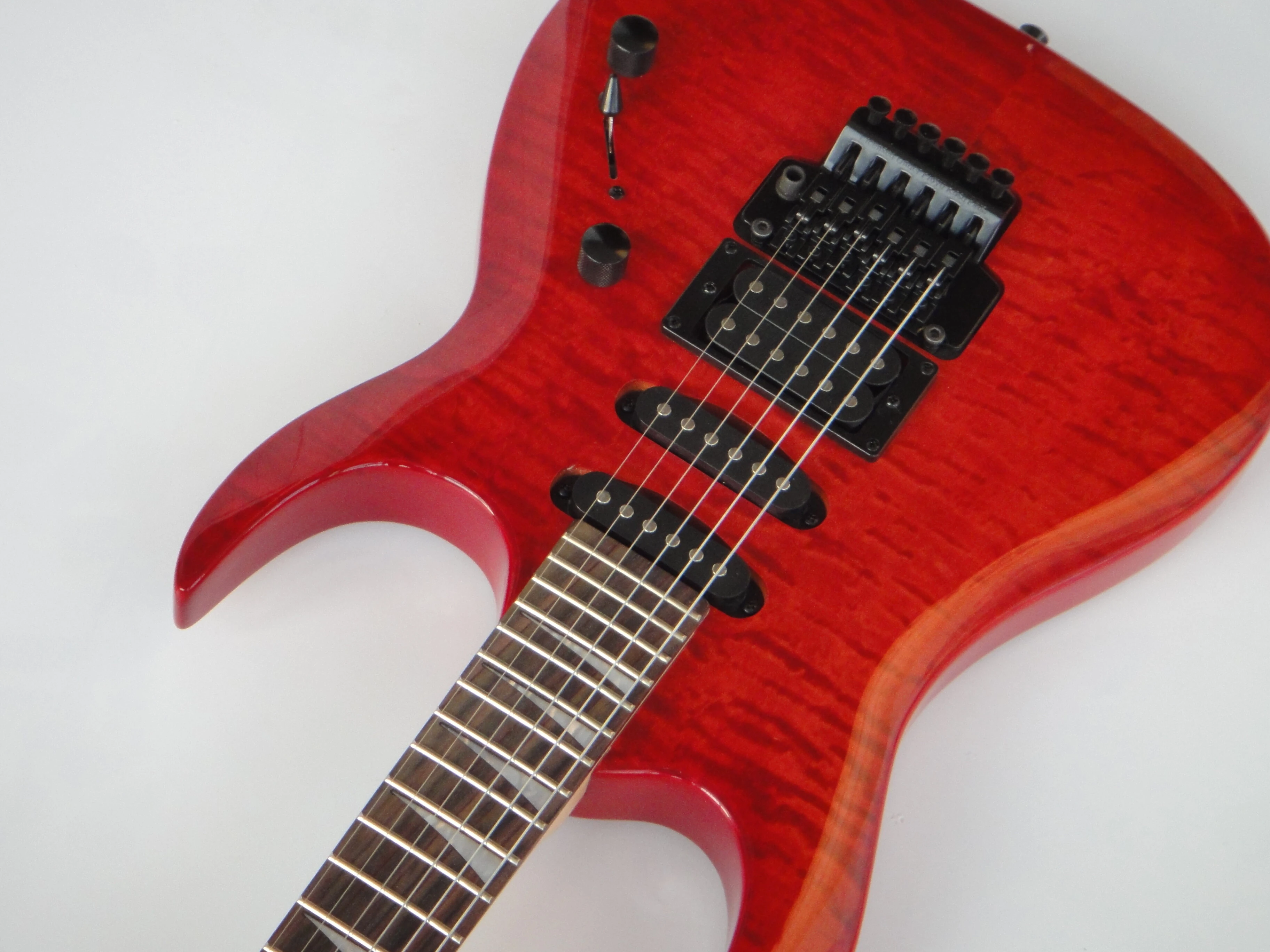 Afanti Guitarra Eléctrica Personalizada con Cuerpo de Caoba y Mástil de Arce
