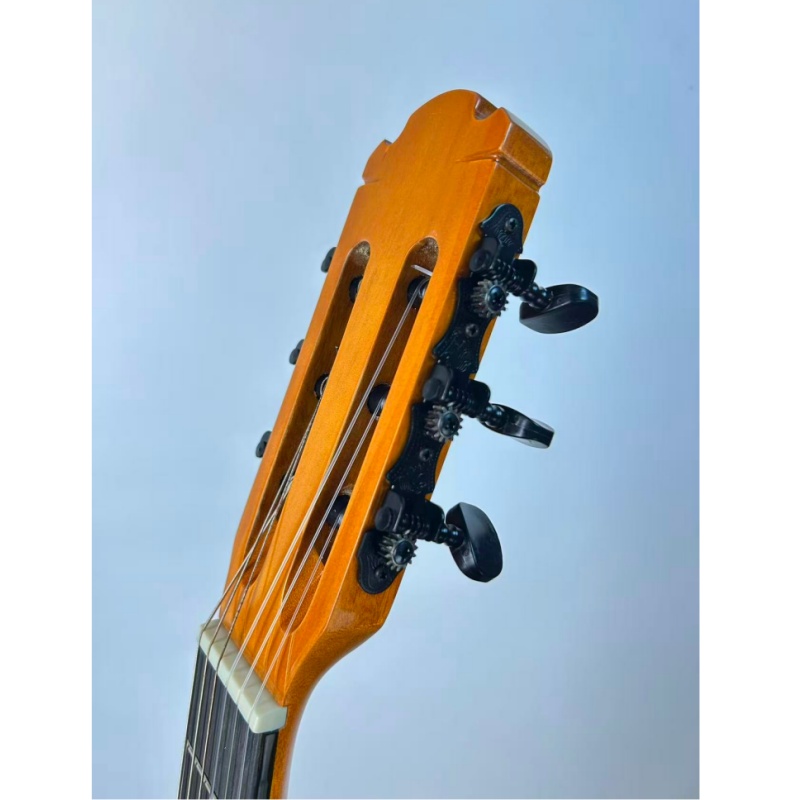 Guitarra Clásica Afanti 39