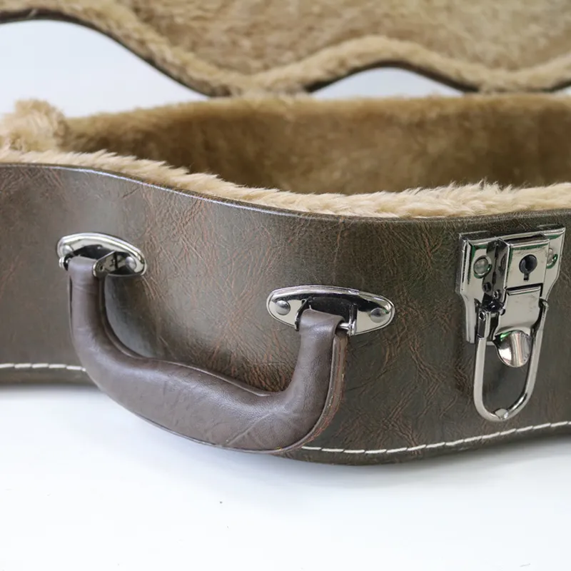 Estuche rígido de 34