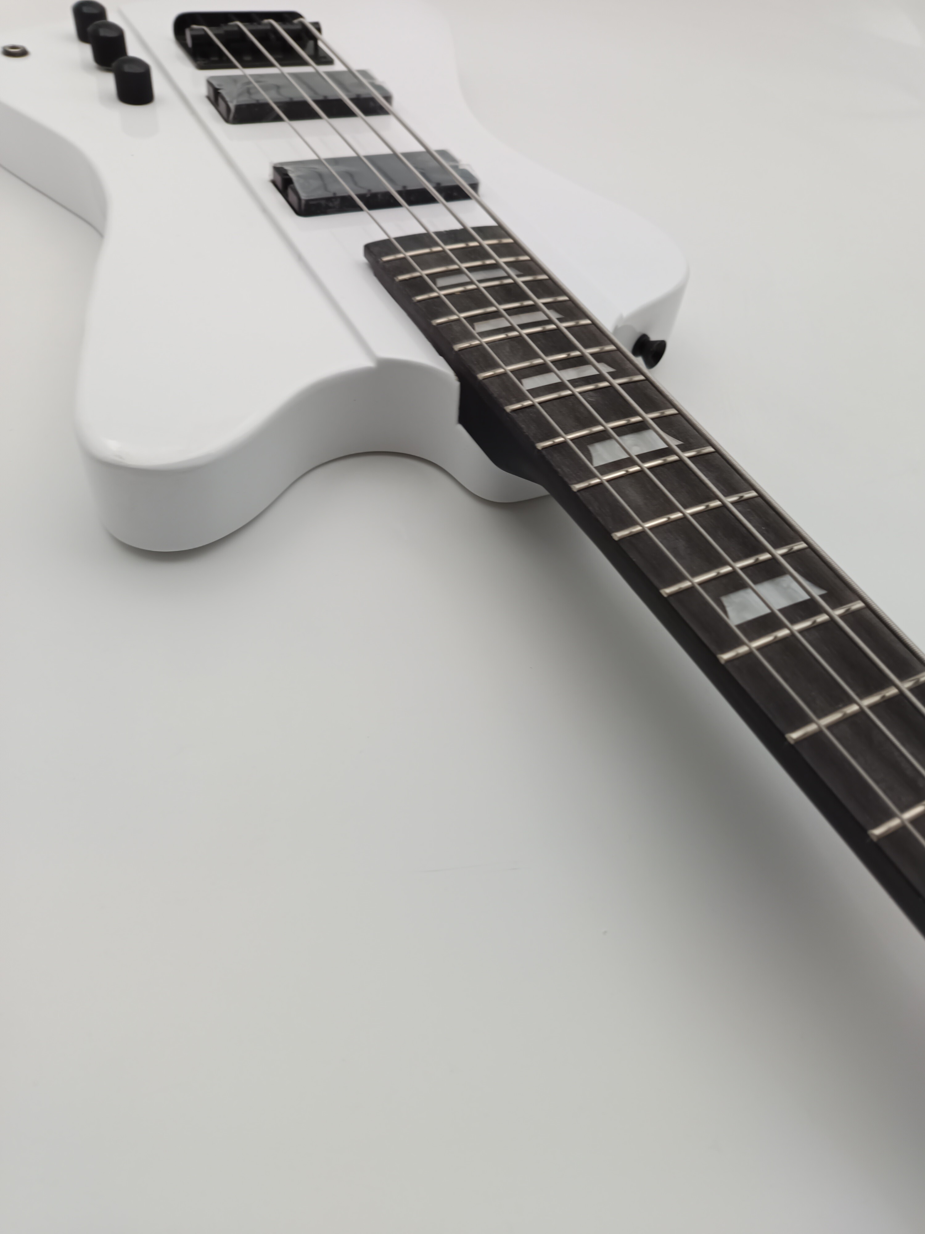 Afanti Guitarra Bajo Eléctrico 4 Cuerdas Color Blanco