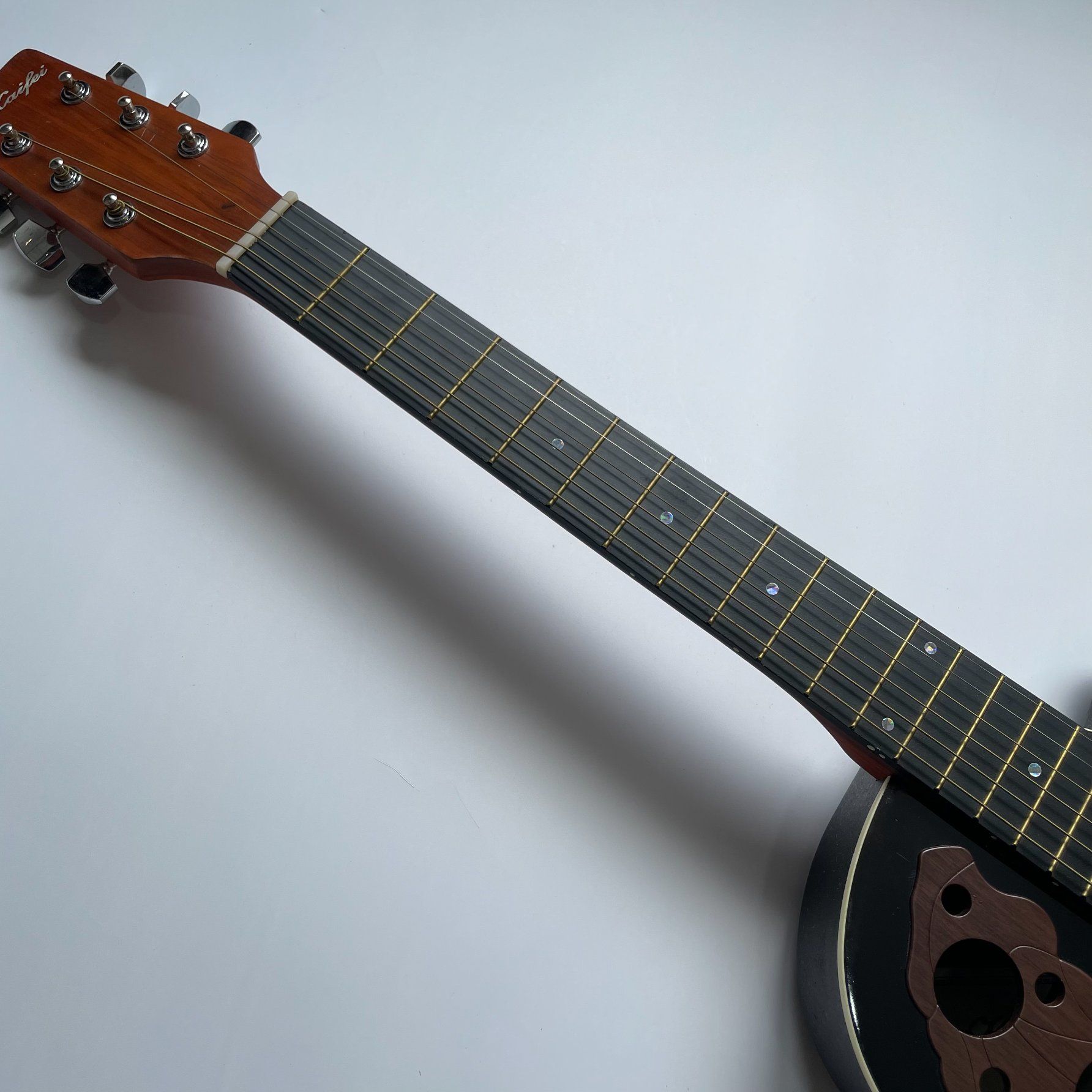Guitarra acústica Afanti de 42'' con tapa de abeto y diapasón de palisandro