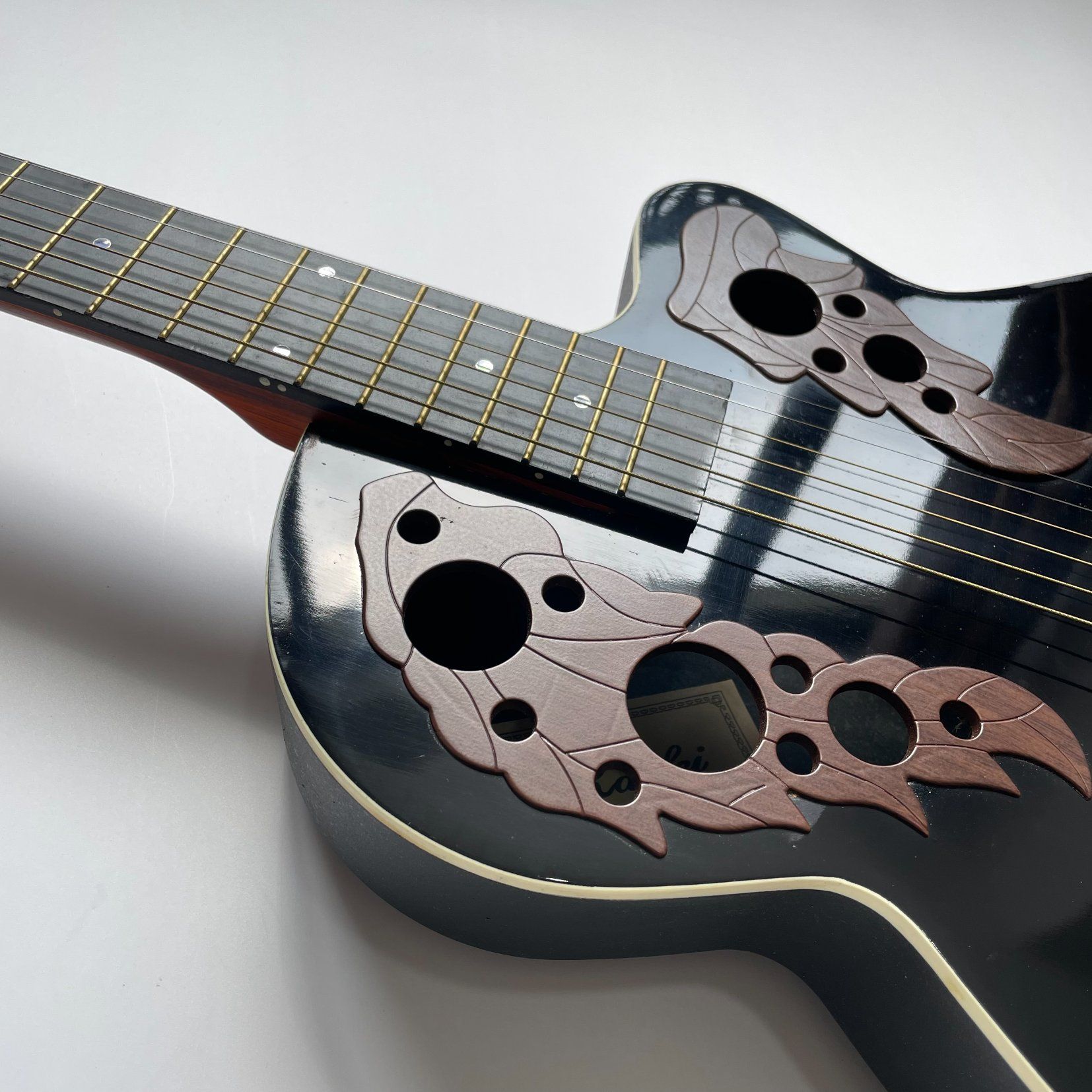 Guitarra acústica Afanti de 42'' con tapa de abeto y diapasón de palisandro