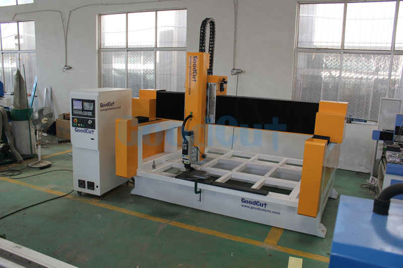 GC1325F 3 Ejes 4 Ejes 5 Ejes EPS Madera Espuma Molde Tallado 3D CNC Router Máquina de grabado y fresado