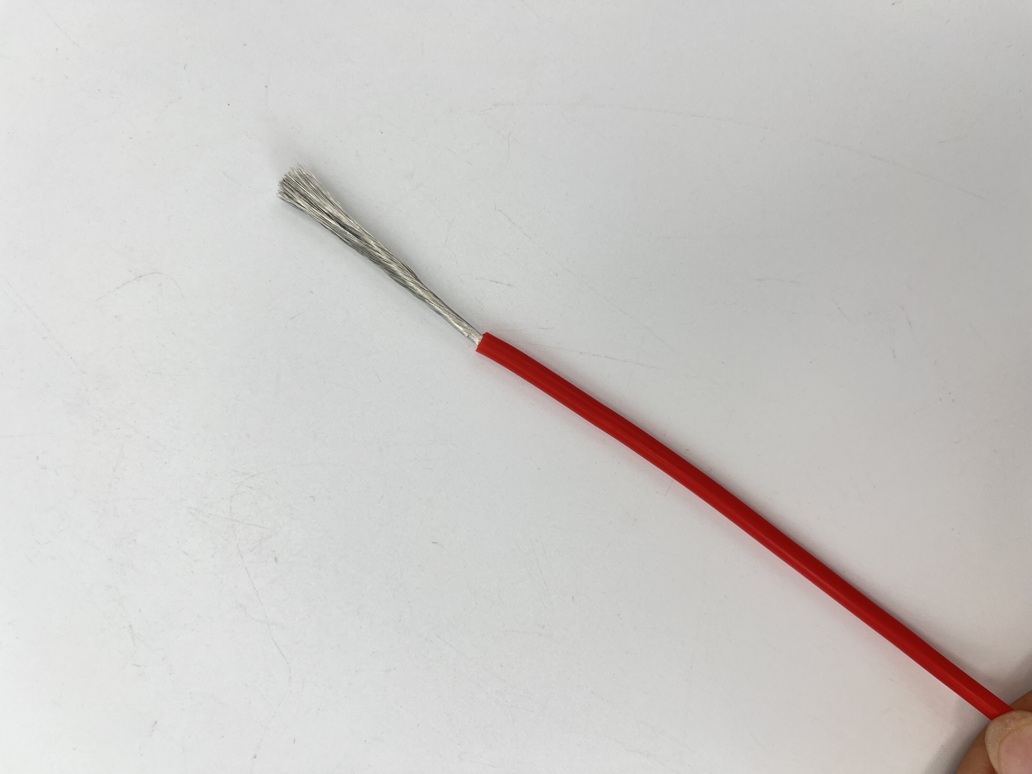 14AWG（2.0mm²）