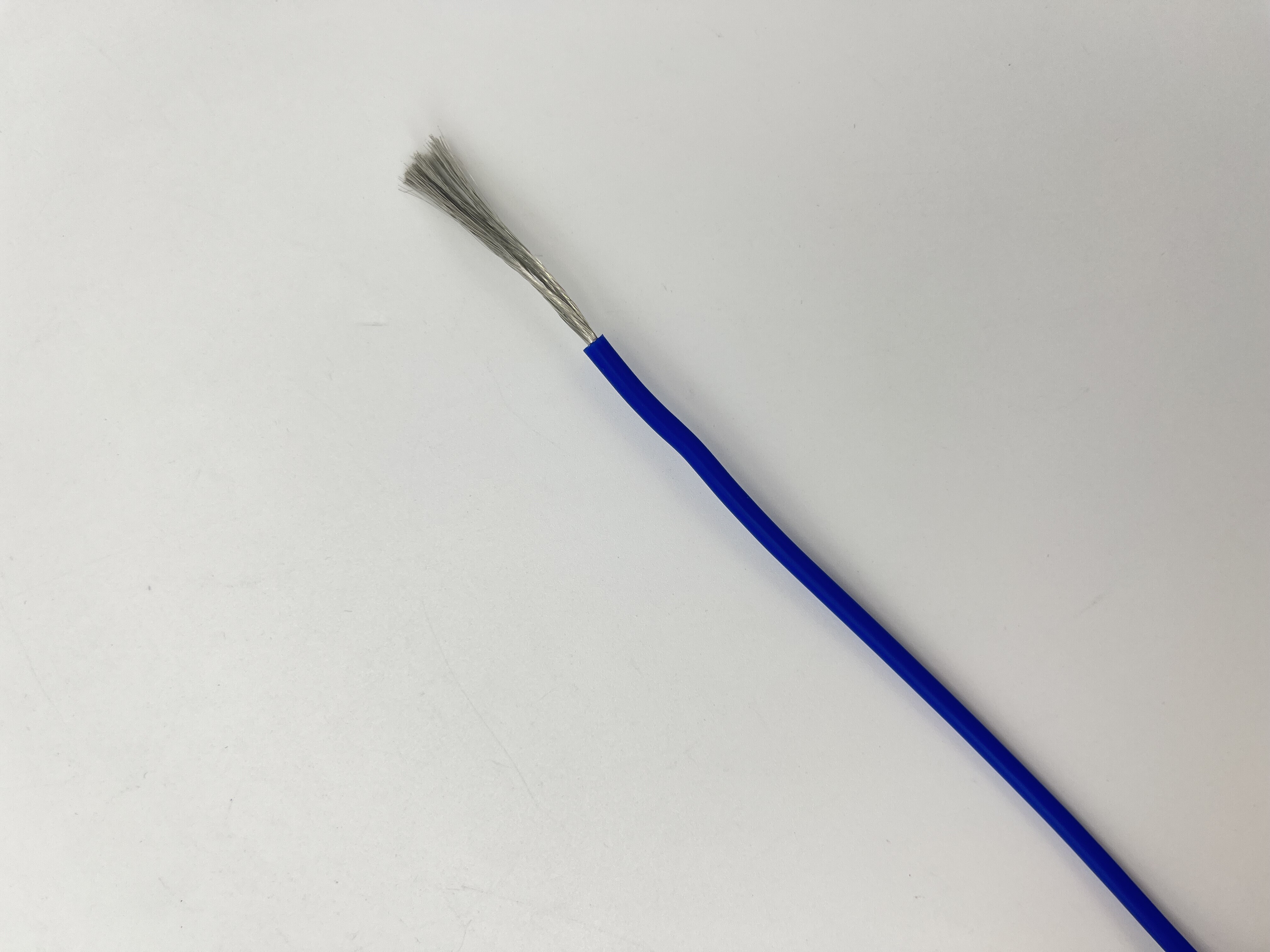 15AWG（1.5mm²）