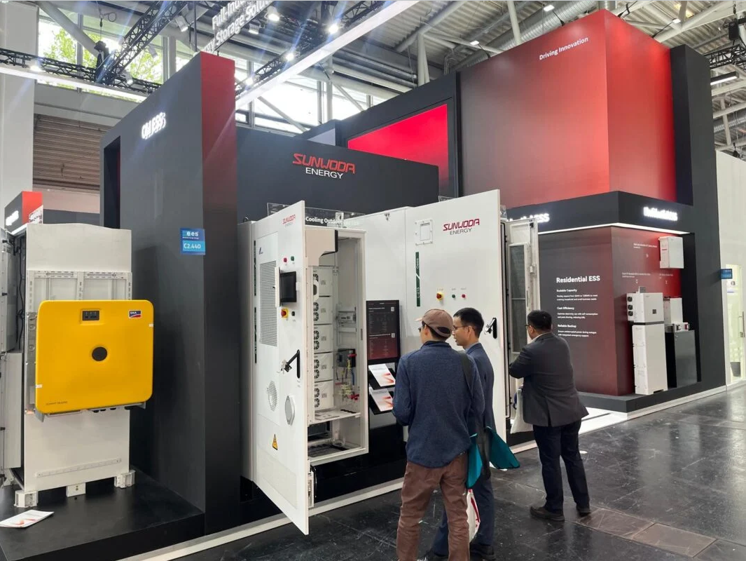 更多 ees Europe BESS 产品新闻：高容量电池、零降解和钠离子