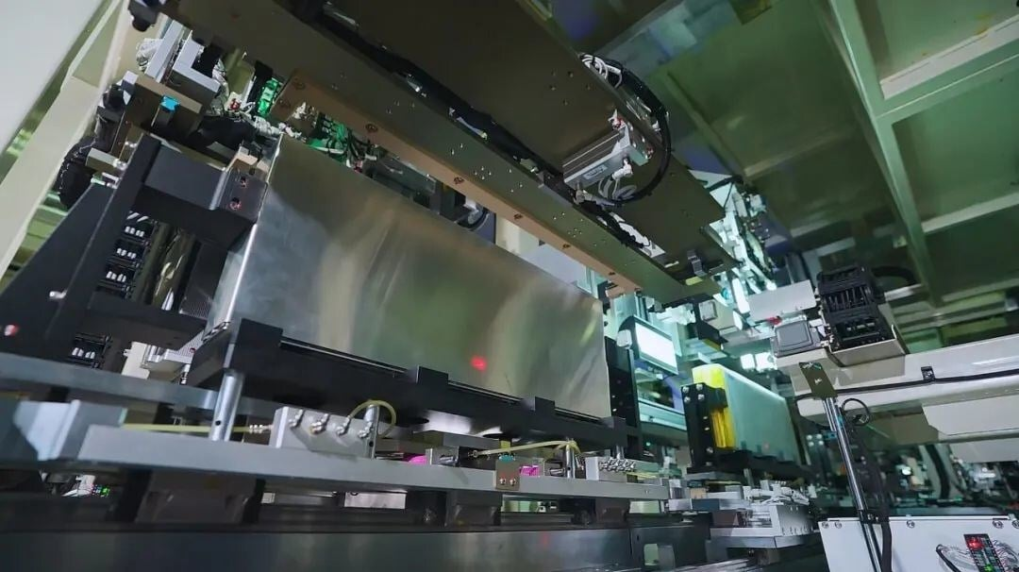 Hithium 开始制造 