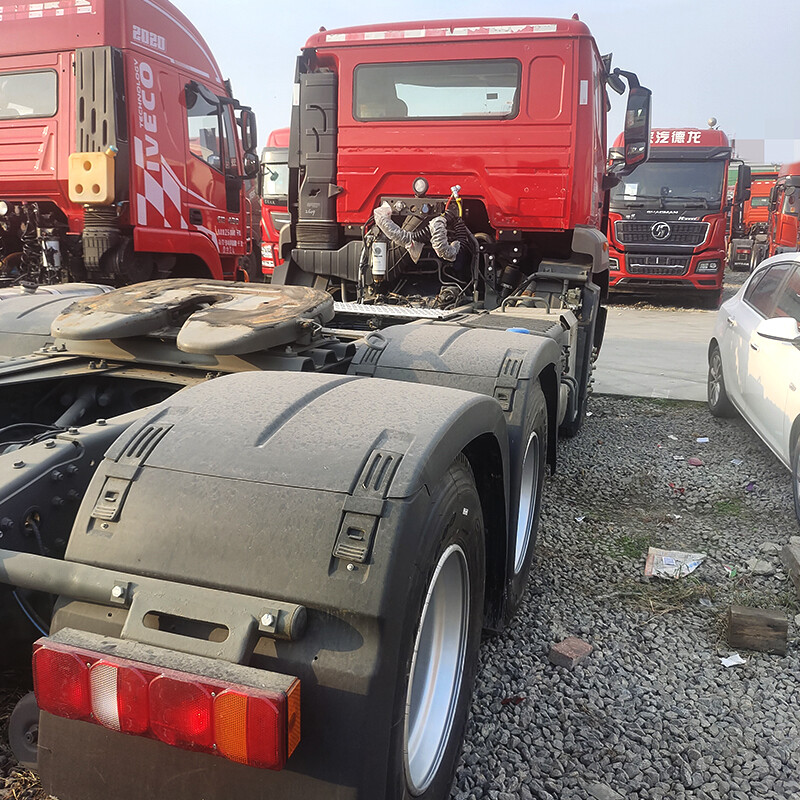 Тяжелый грузовик Howo N7W 460 л.с. 6X4 тягач