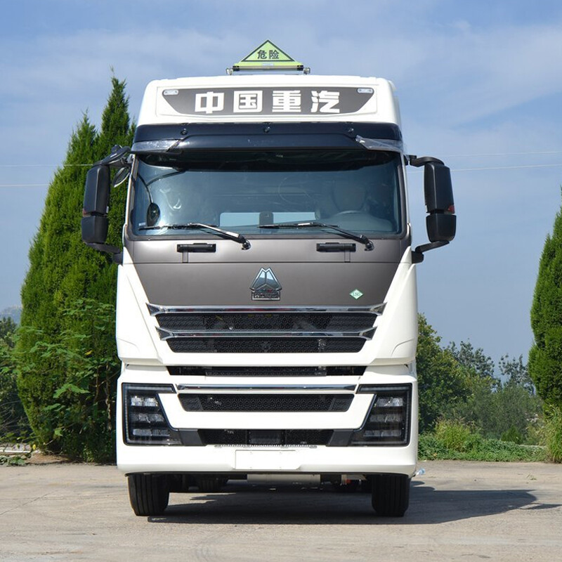 Тягач HOWO Sinotruck Heavy Duty Th7 6X4 460HP