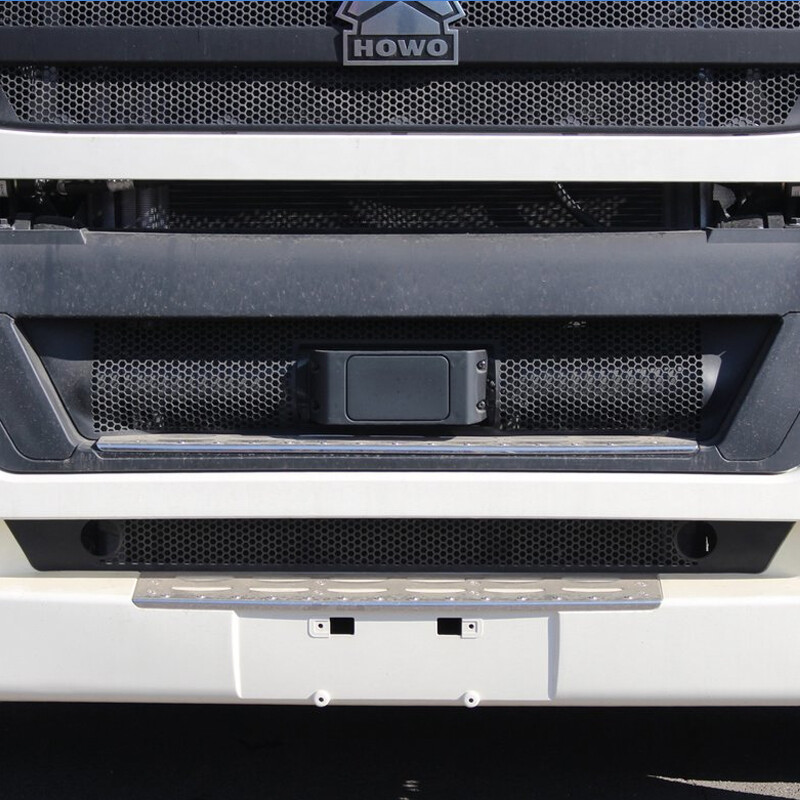 Использованный HOWO T7h 4X2 500 HP Тягач