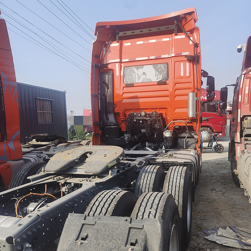 Sinotruck Sitrak G7 Тягач 540 л.с. 6 колес Тягач