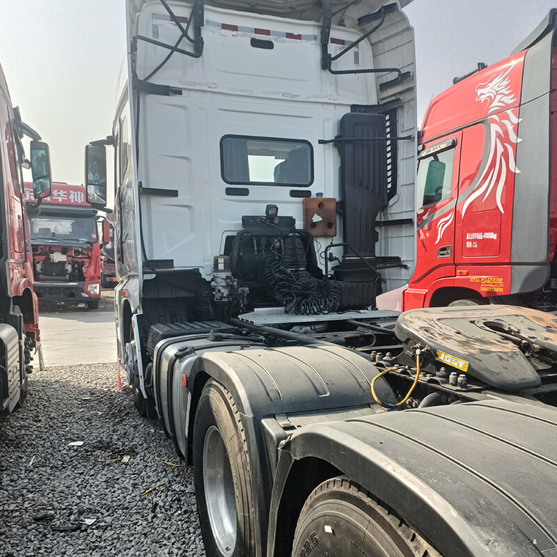 2023 FAW Jiefang J7 Тяжелый Грузовик 560 л.с. 6X4 Тягач