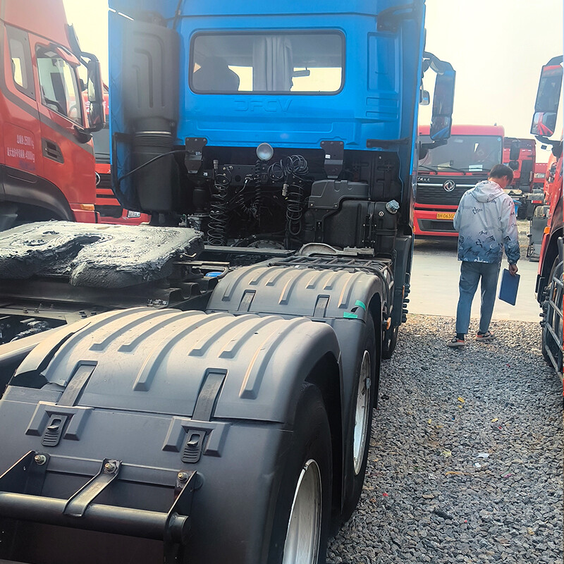 Донгфенг KL 6x4 Тягач 465 л.с. Конкурентная цена LHD Грузовик с выбросами Euro 2