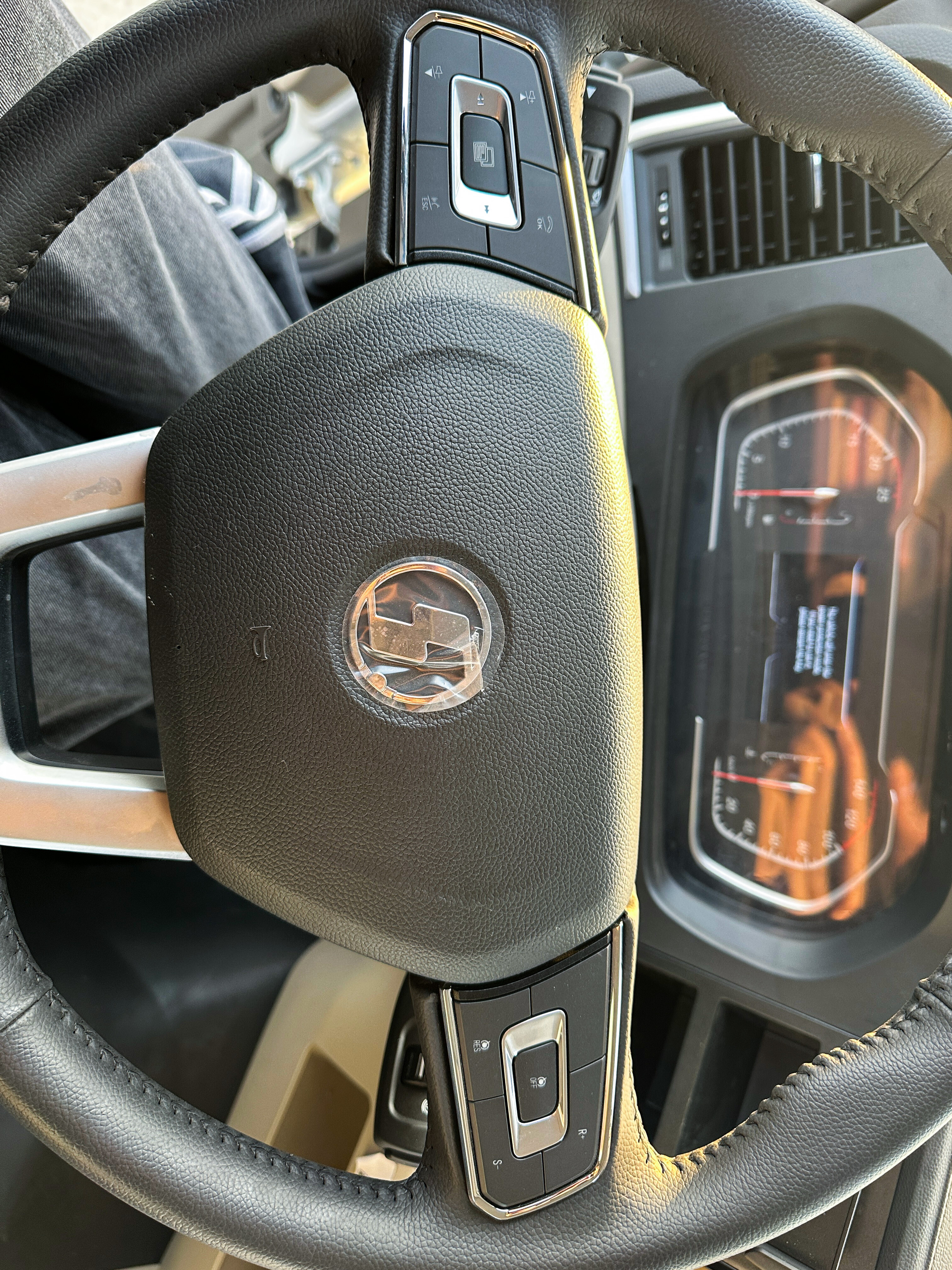 SHACMAN X5000 6×4 Volquete