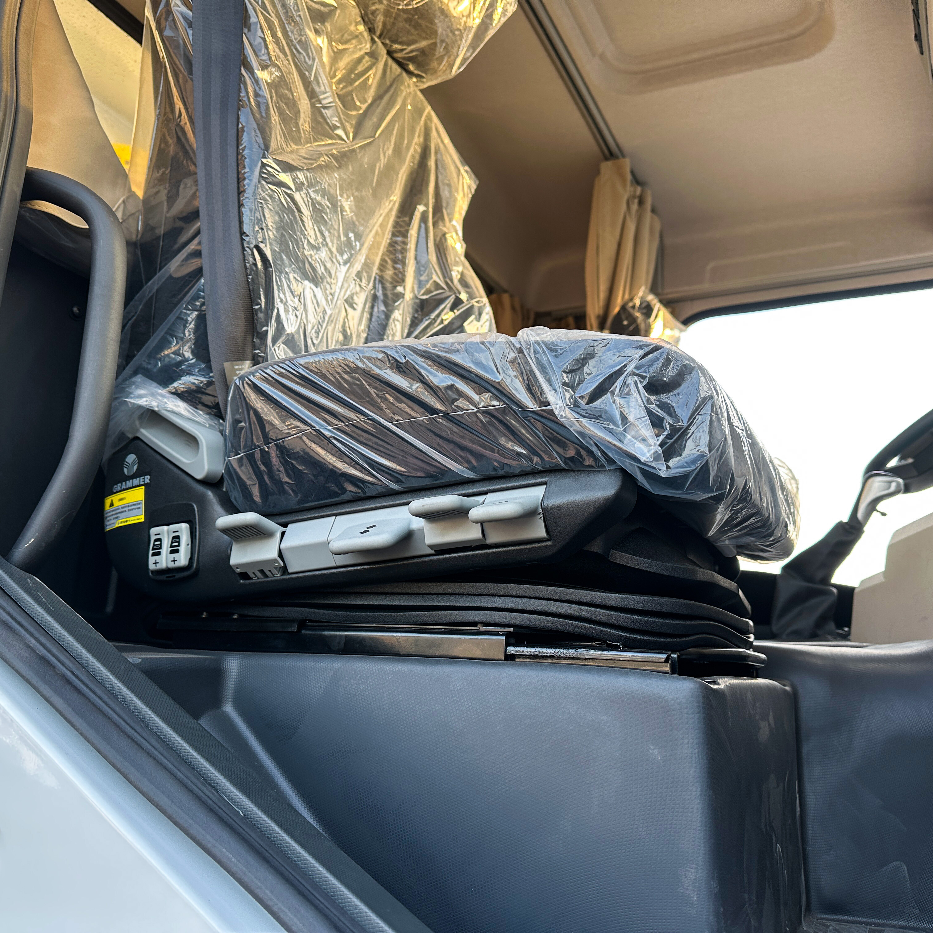 Las 5 características principales del camión remolque SHACMAN X5000 6×4 que no puedes ignorar