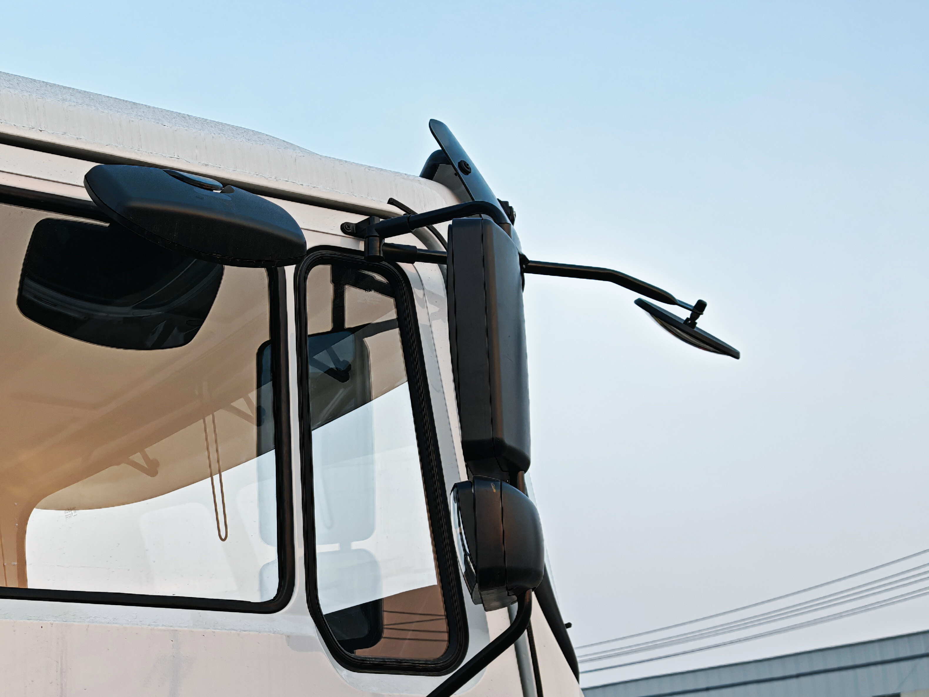 Camión volquete SHACMAN F2000 6×4