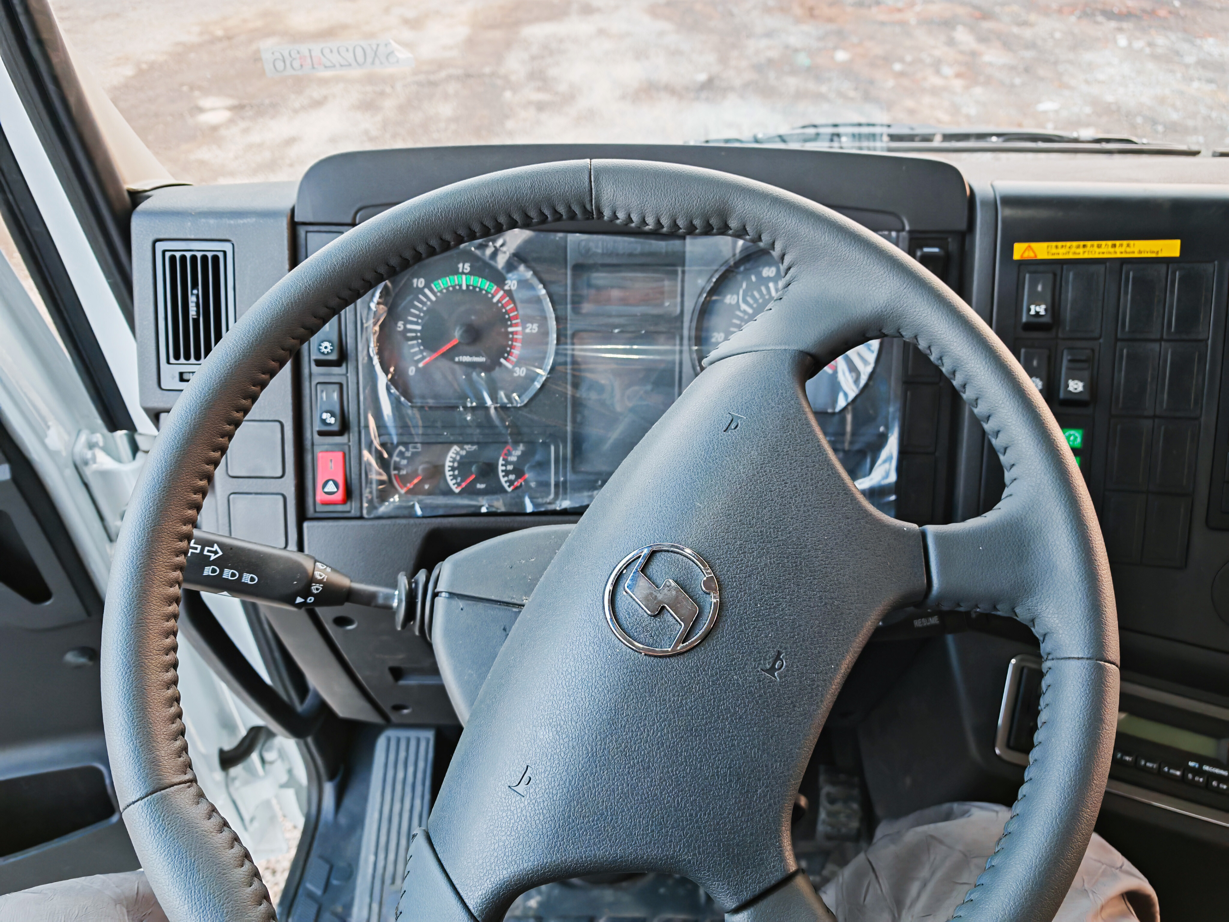 Camión volquete SHACMAN F2000 6×4