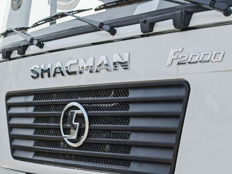SHACMAN F2000 6x4 Aspersor