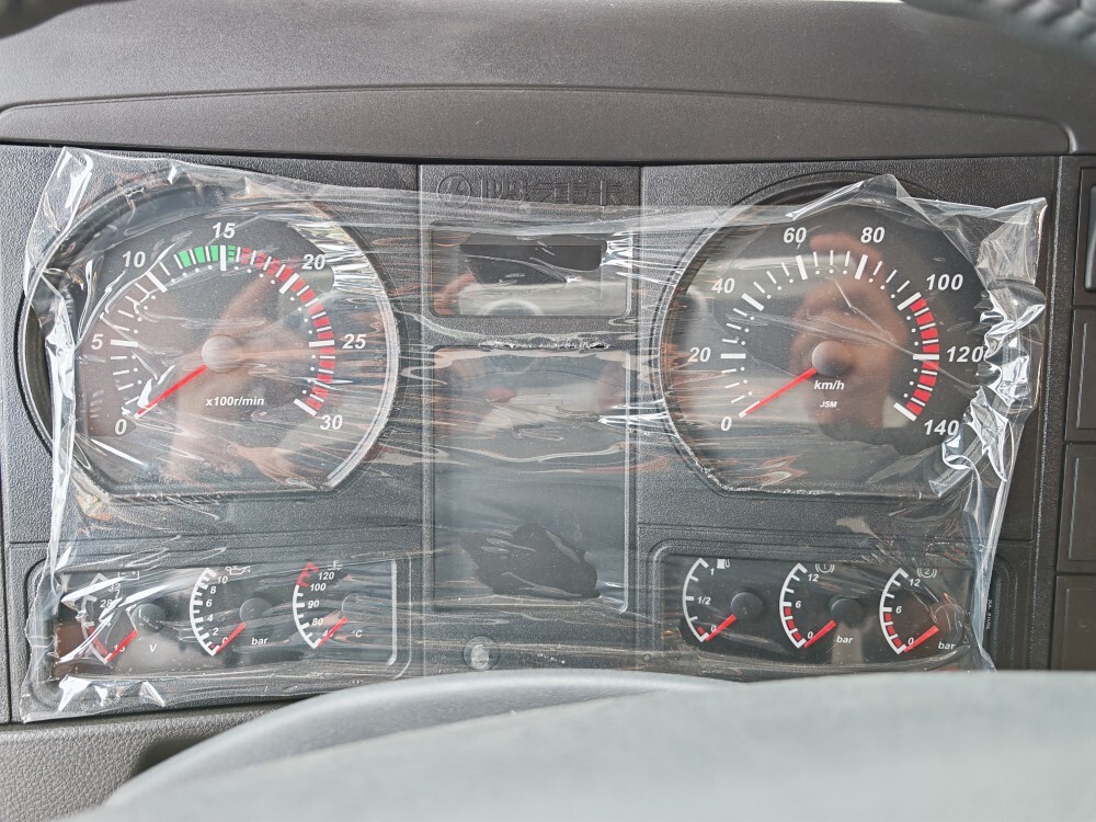 SHACMAN F3000 8×4 Volquete