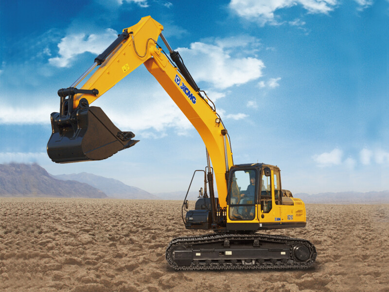 Excavadora XE215C