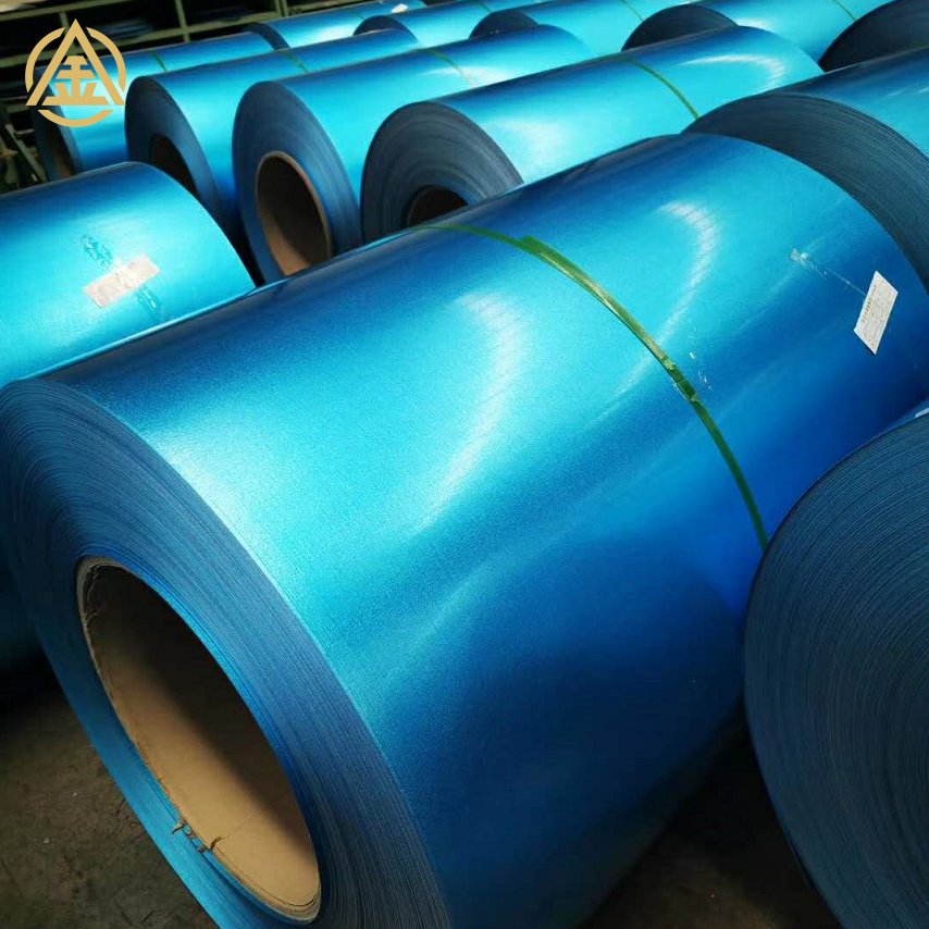 Рулон с цветным покрытием