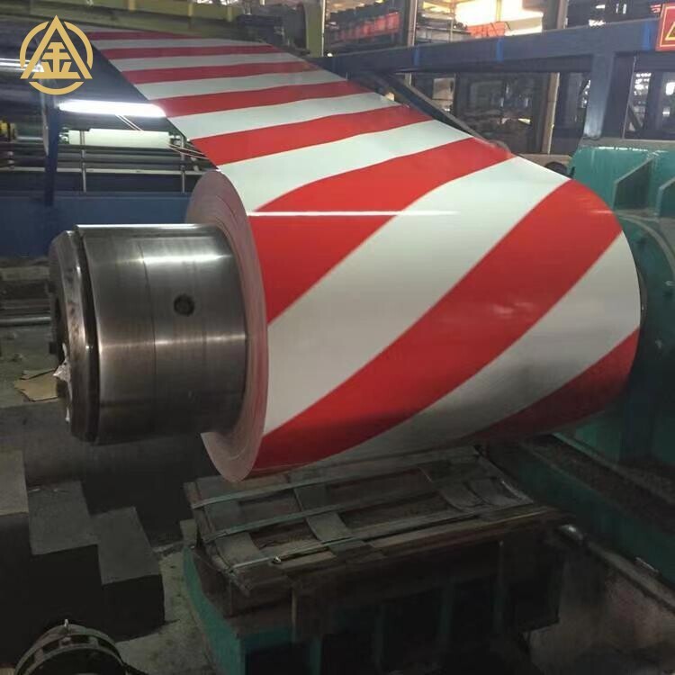 Рулон с цветным покрытием